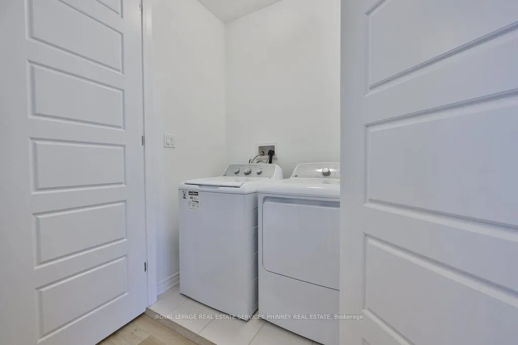 1200 Anson Gate