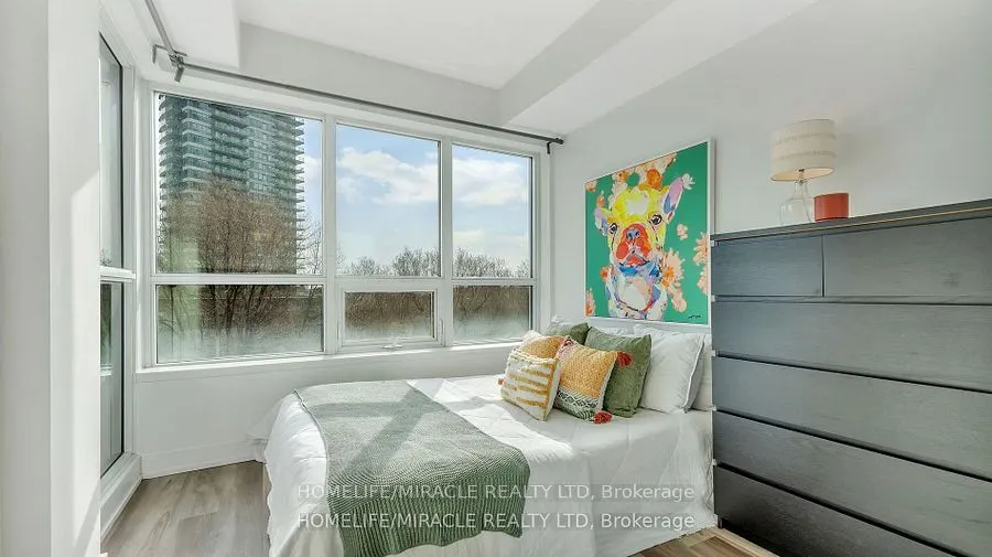 2220 Lake Shore Boulevard W, #616