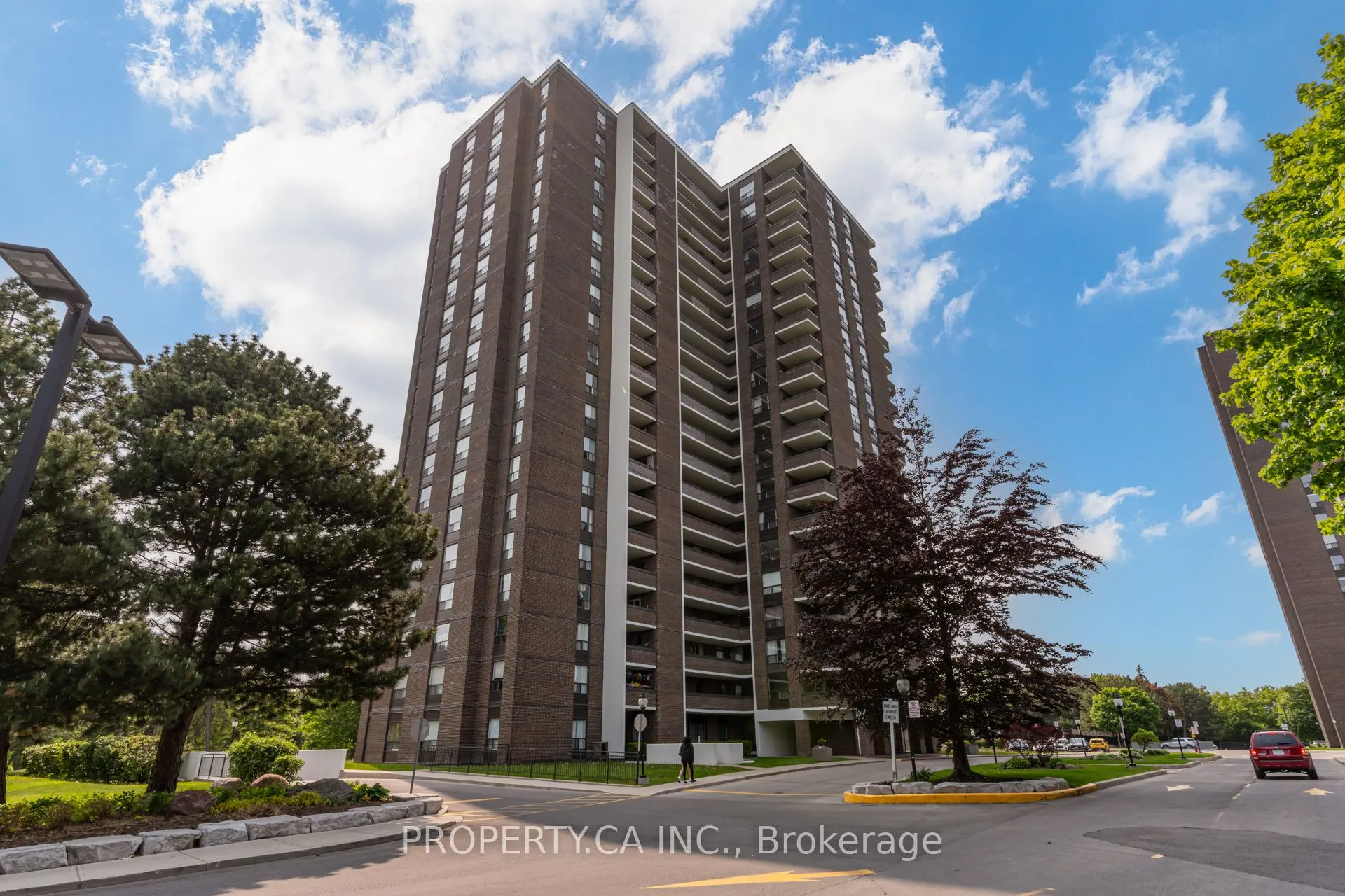 1515 Lakeshore Road E, #PH5