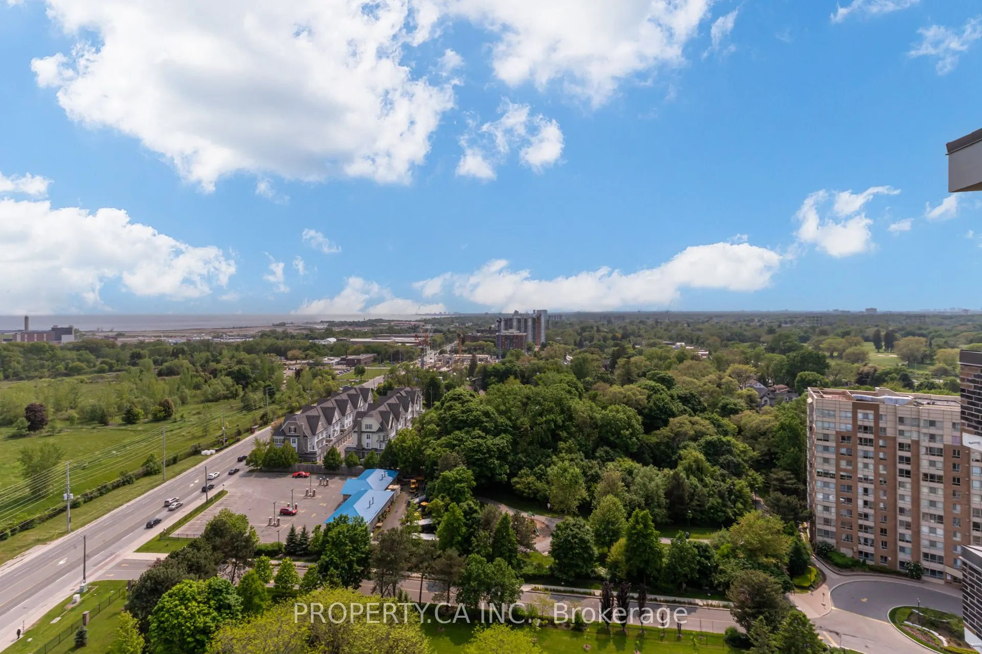 1515 Lakeshore Road E, #PH5