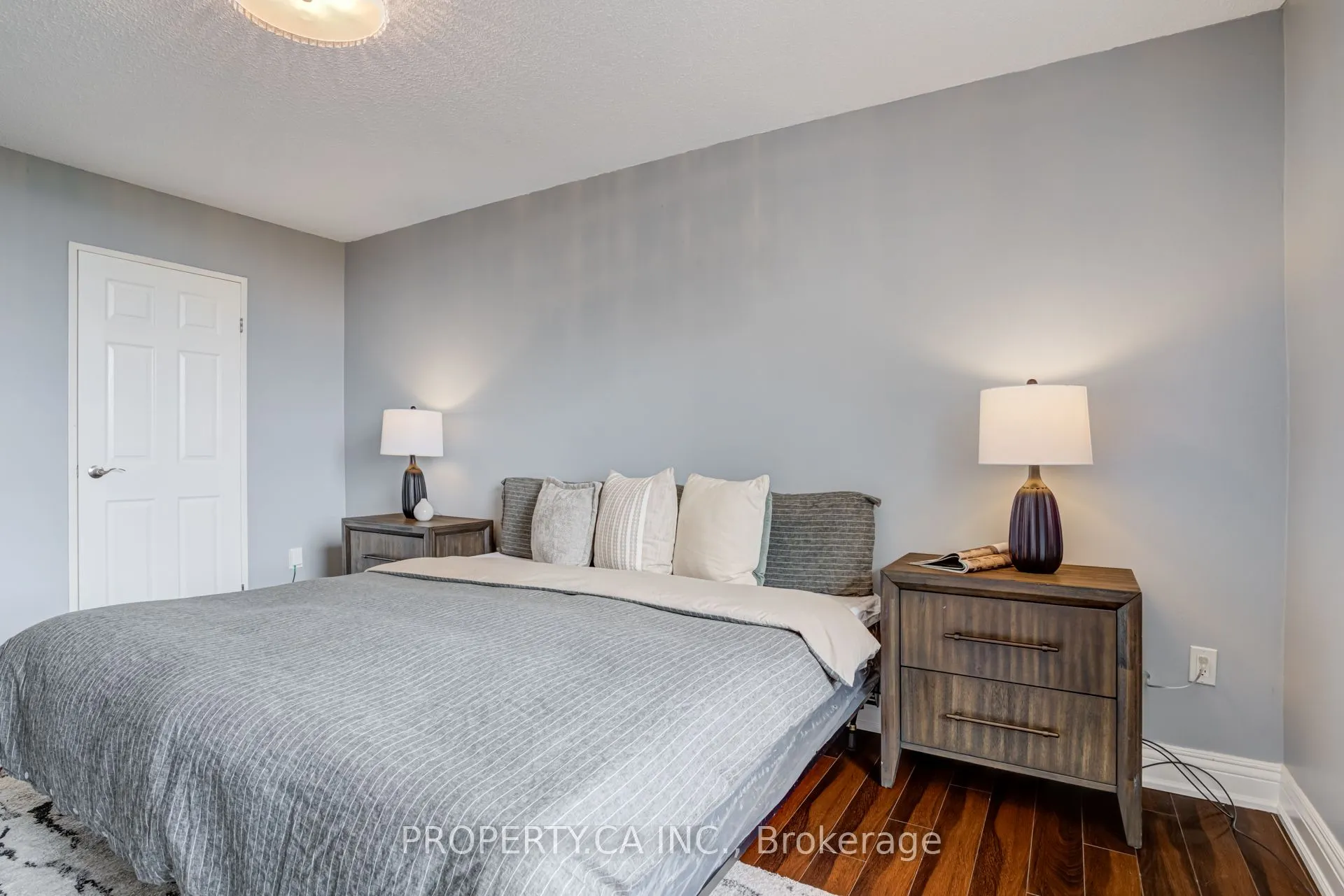 1515 Lakeshore Road E, #PH5