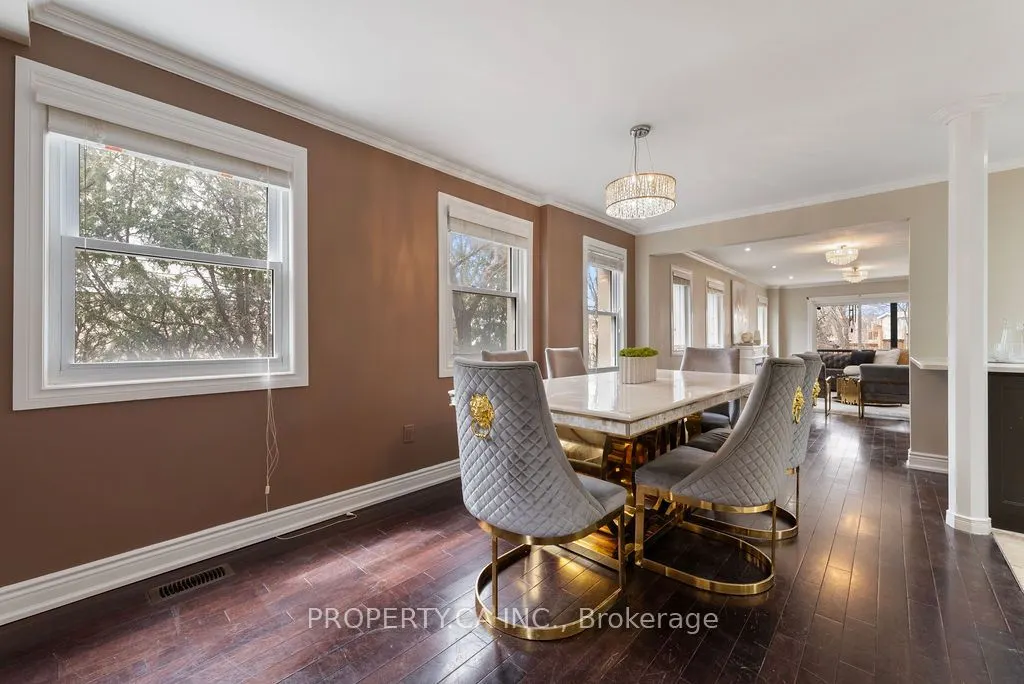20 Woodward Avenue