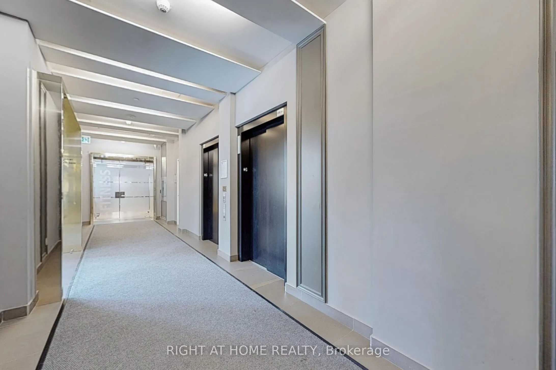 385 Osler Street, #202
