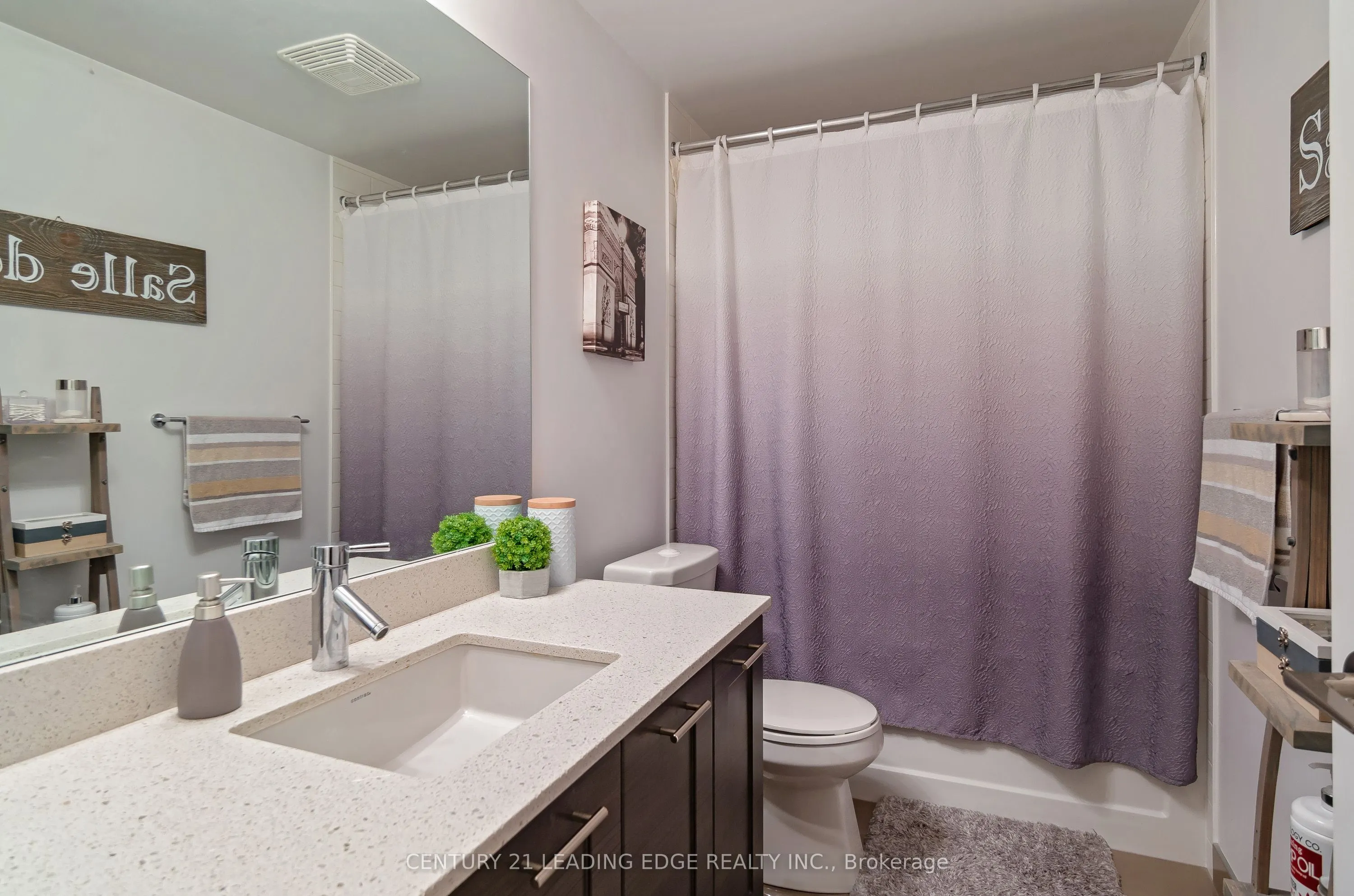 2212 LAKESHORE Boulevard W, #811