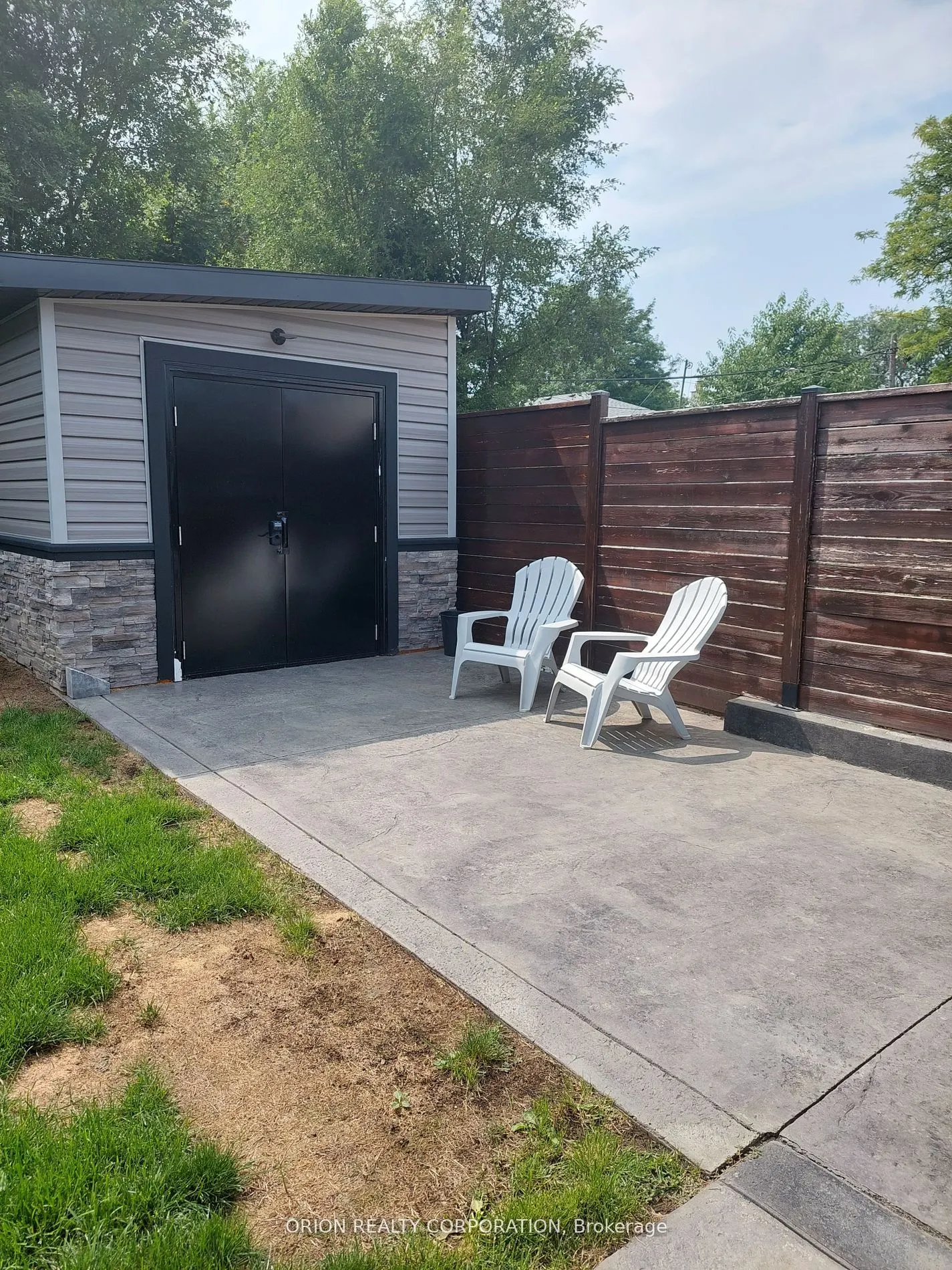 20 Bradbury Crescent