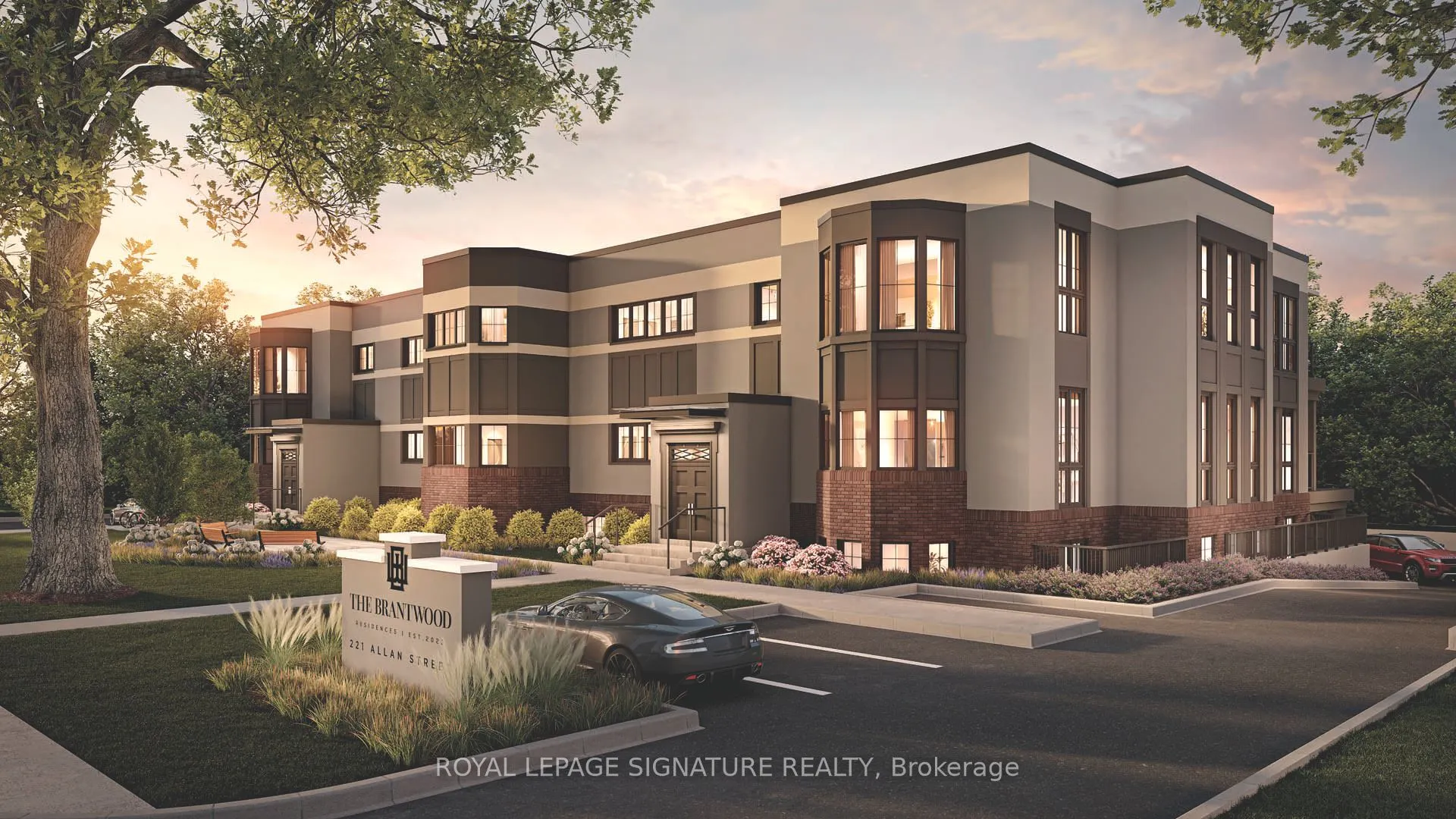 221 Allan Street, #104