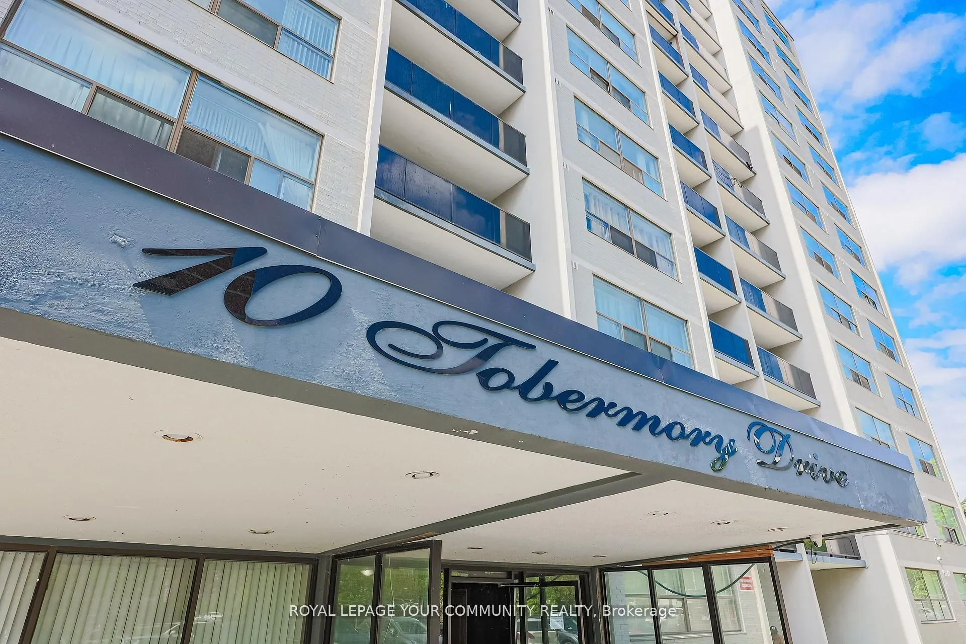 10 Tobermory Drive, #1011