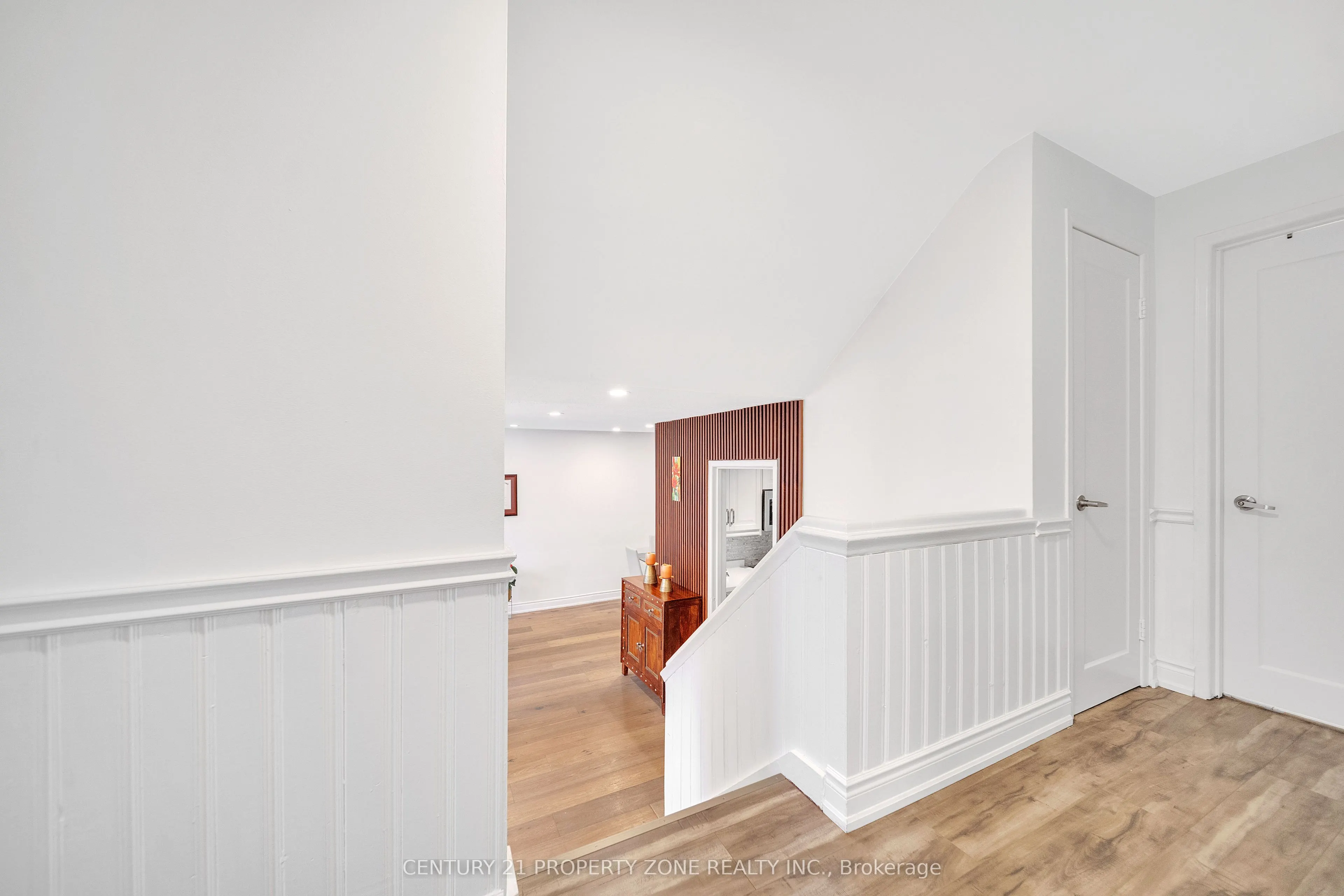 122 Vista Boulevard