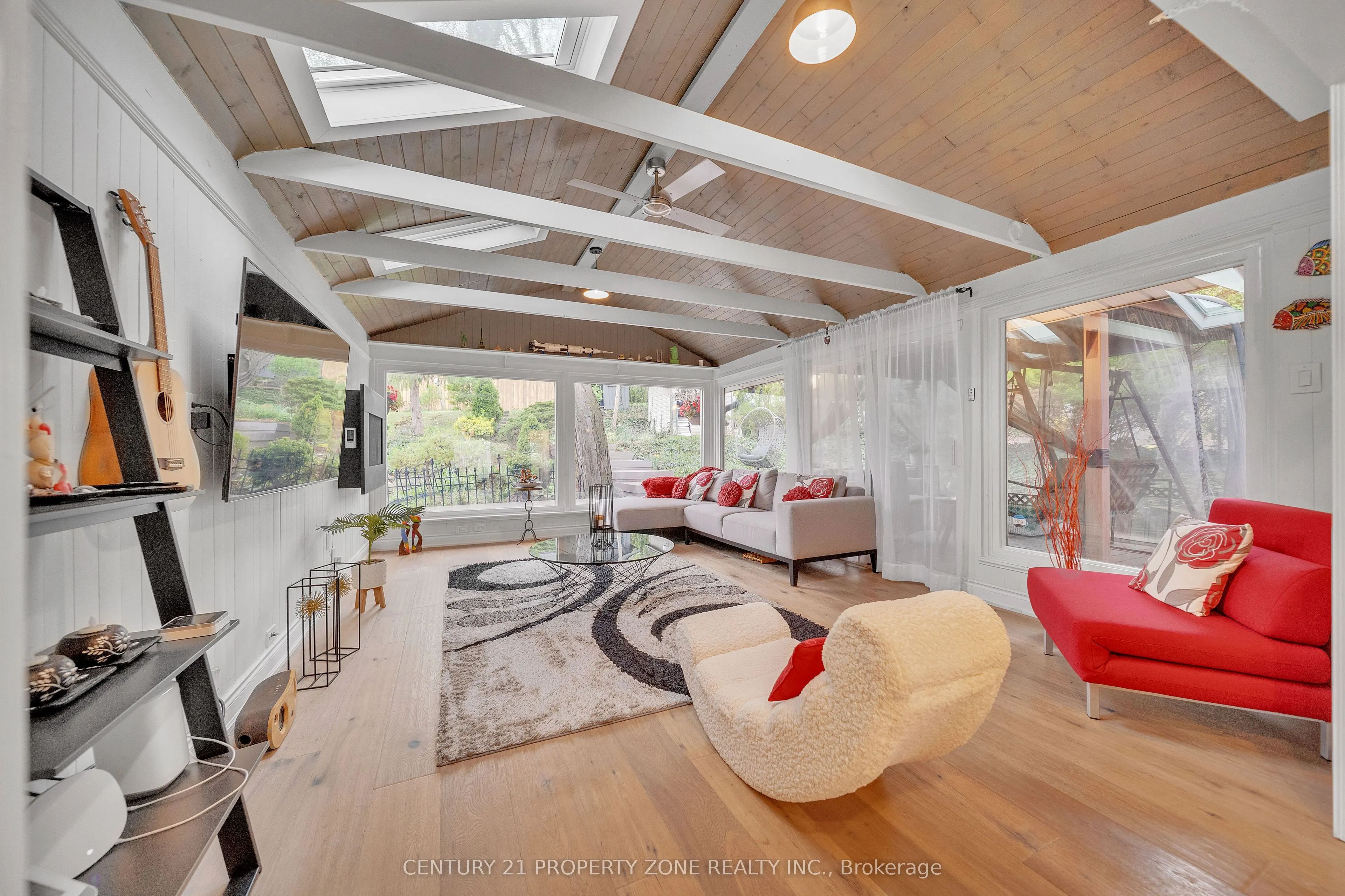 122 Vista Boulevard