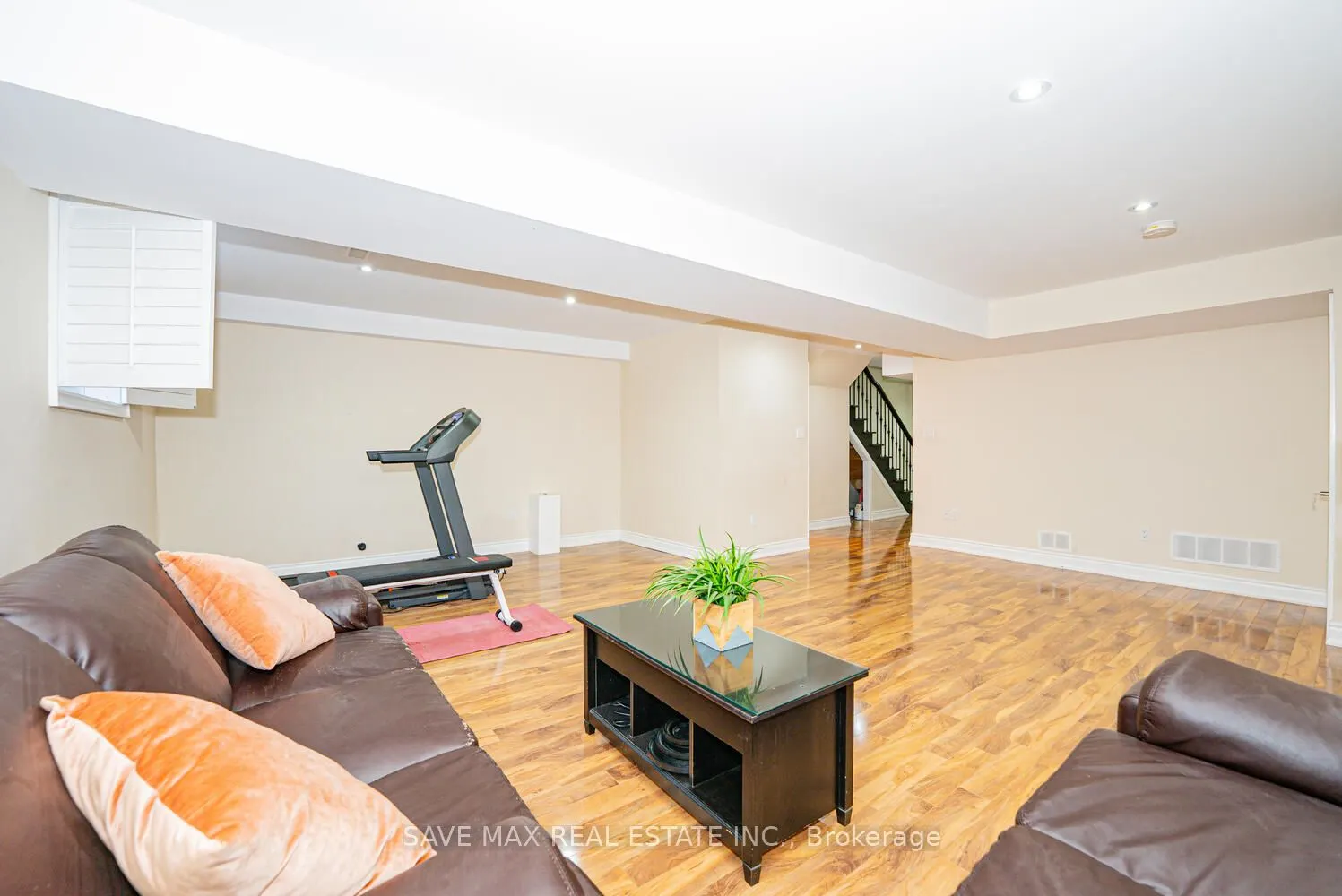 819 Millworks Crescent