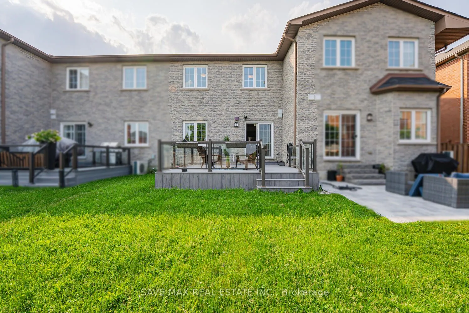 819 Millworks Crescent