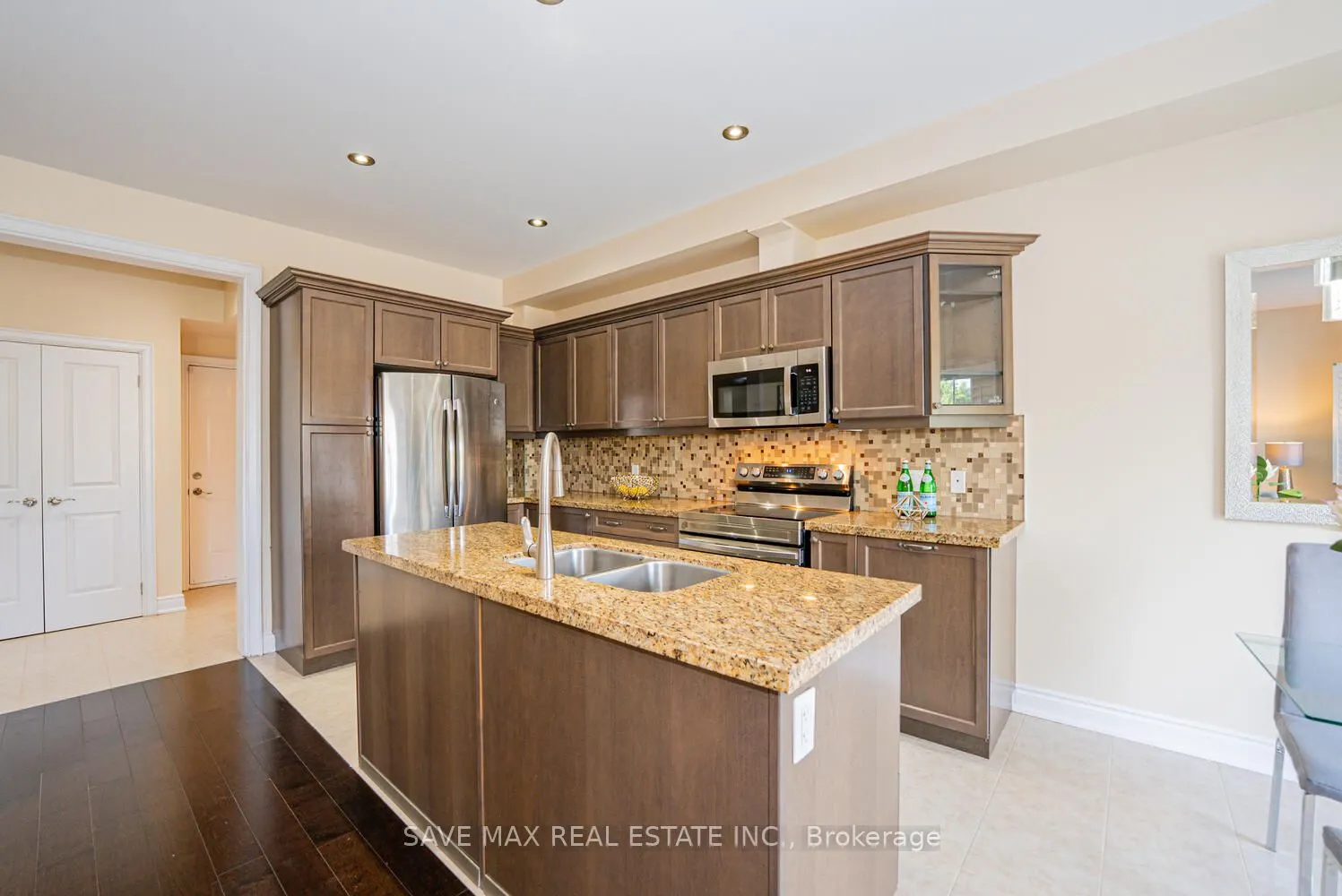819 Millworks Crescent
