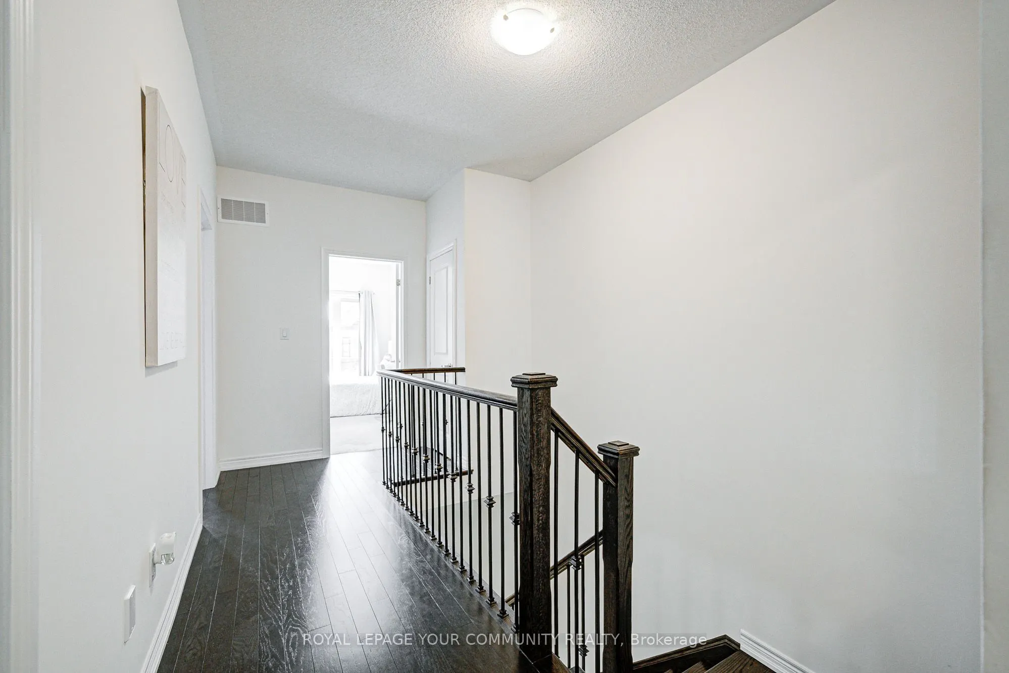 16 Angelfish Road