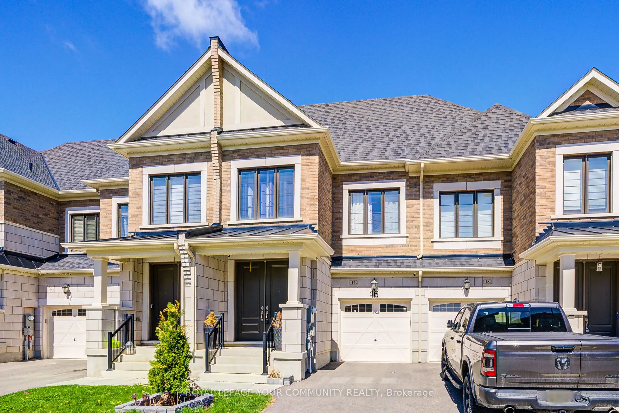 16 Angelfish Road