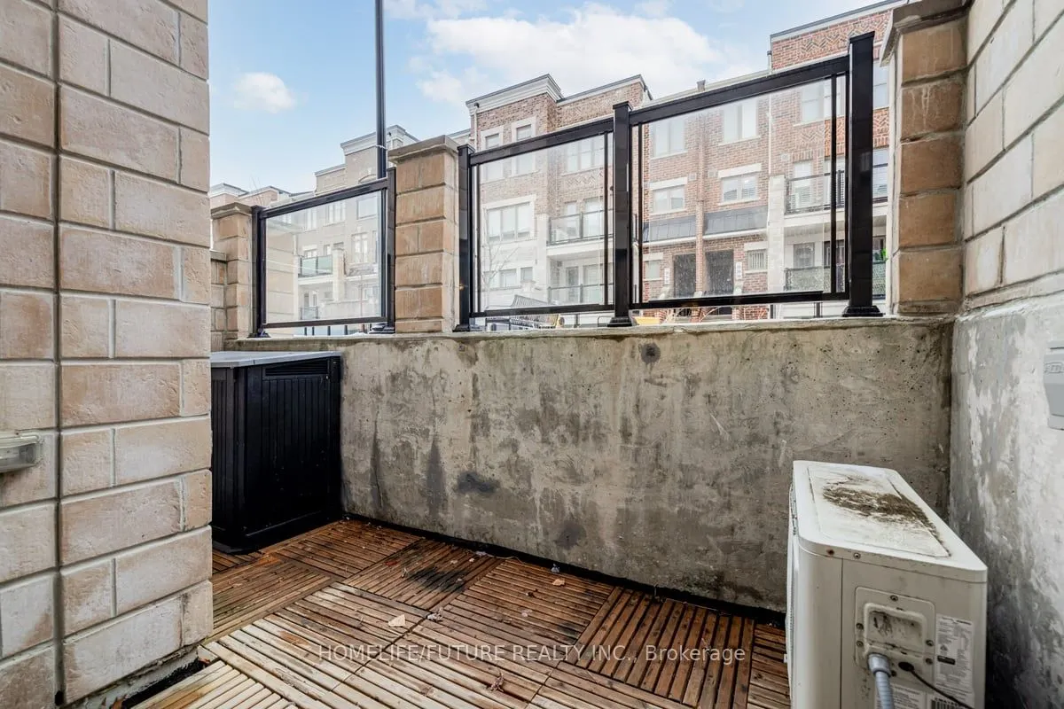 2355 Sheppard Avenue W, #202