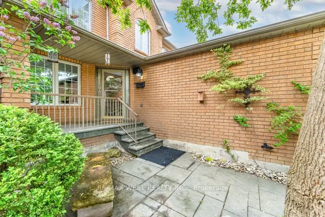 57 Creekwood Drive
