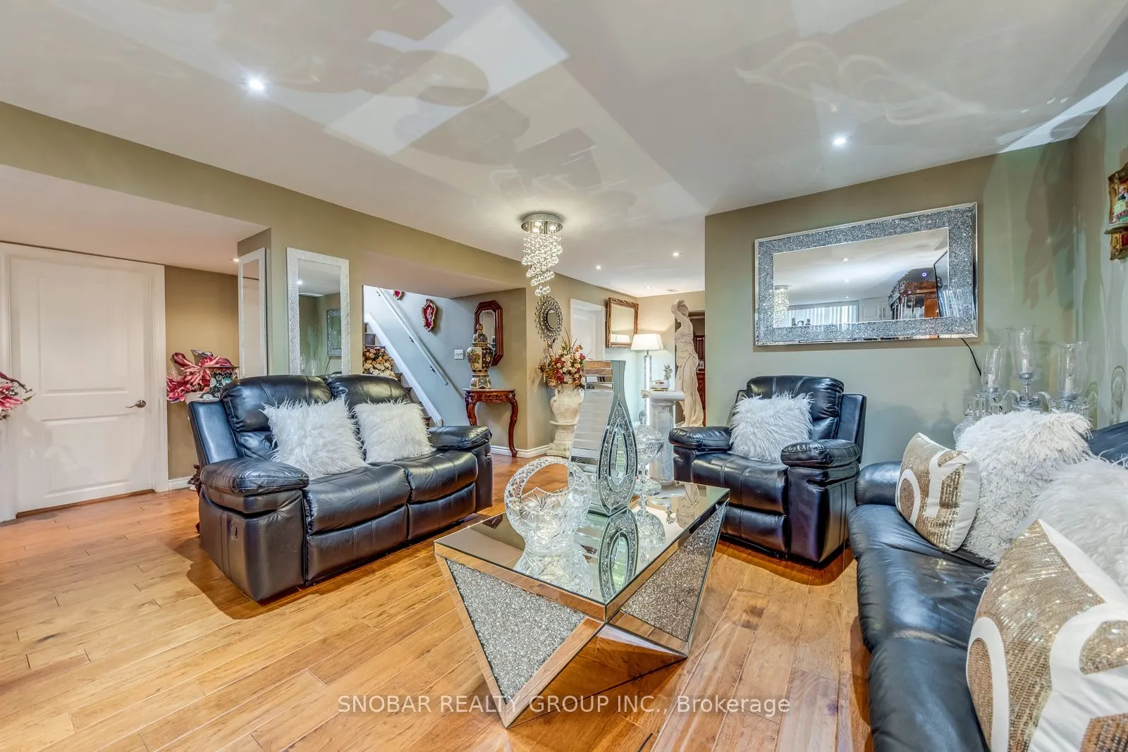 53 Fenley Drive