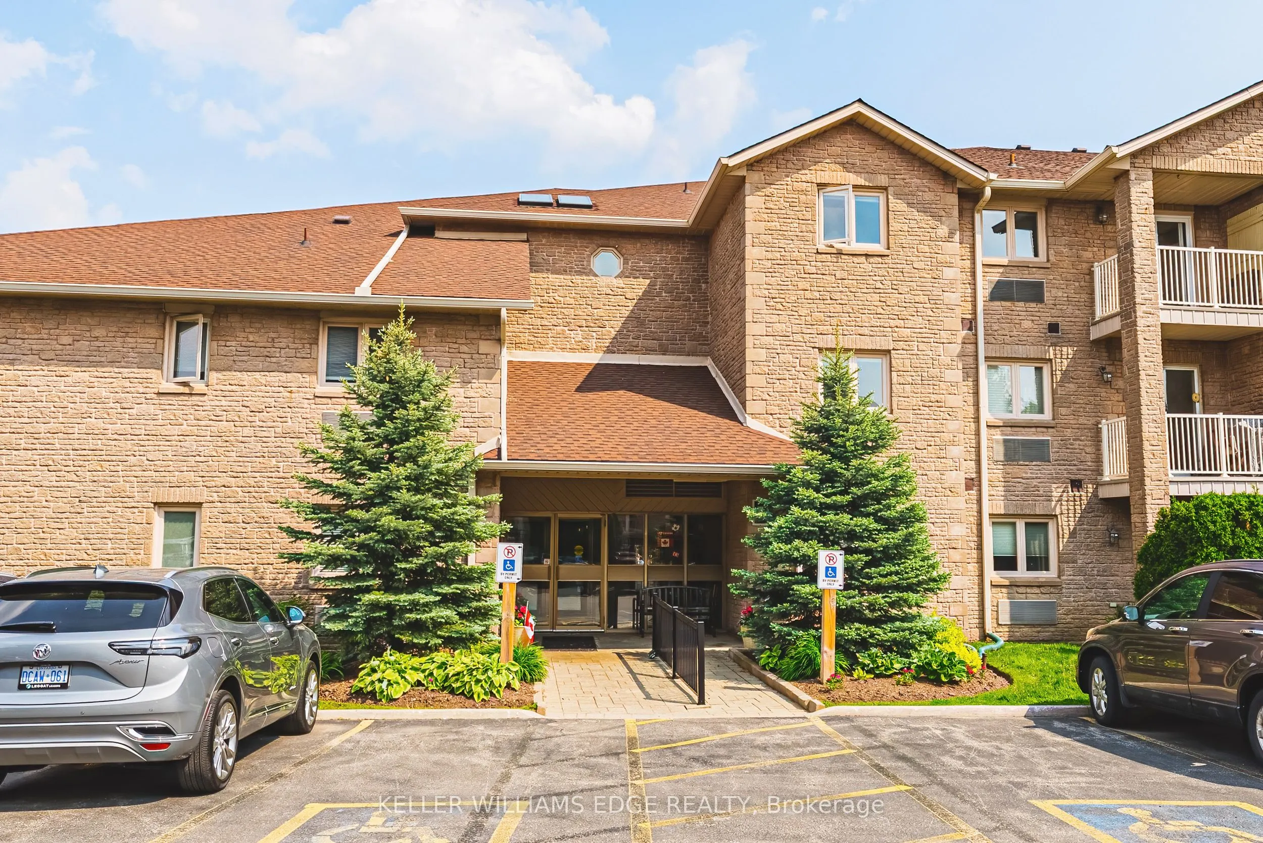 3050 Pinemeadow Drive, #30