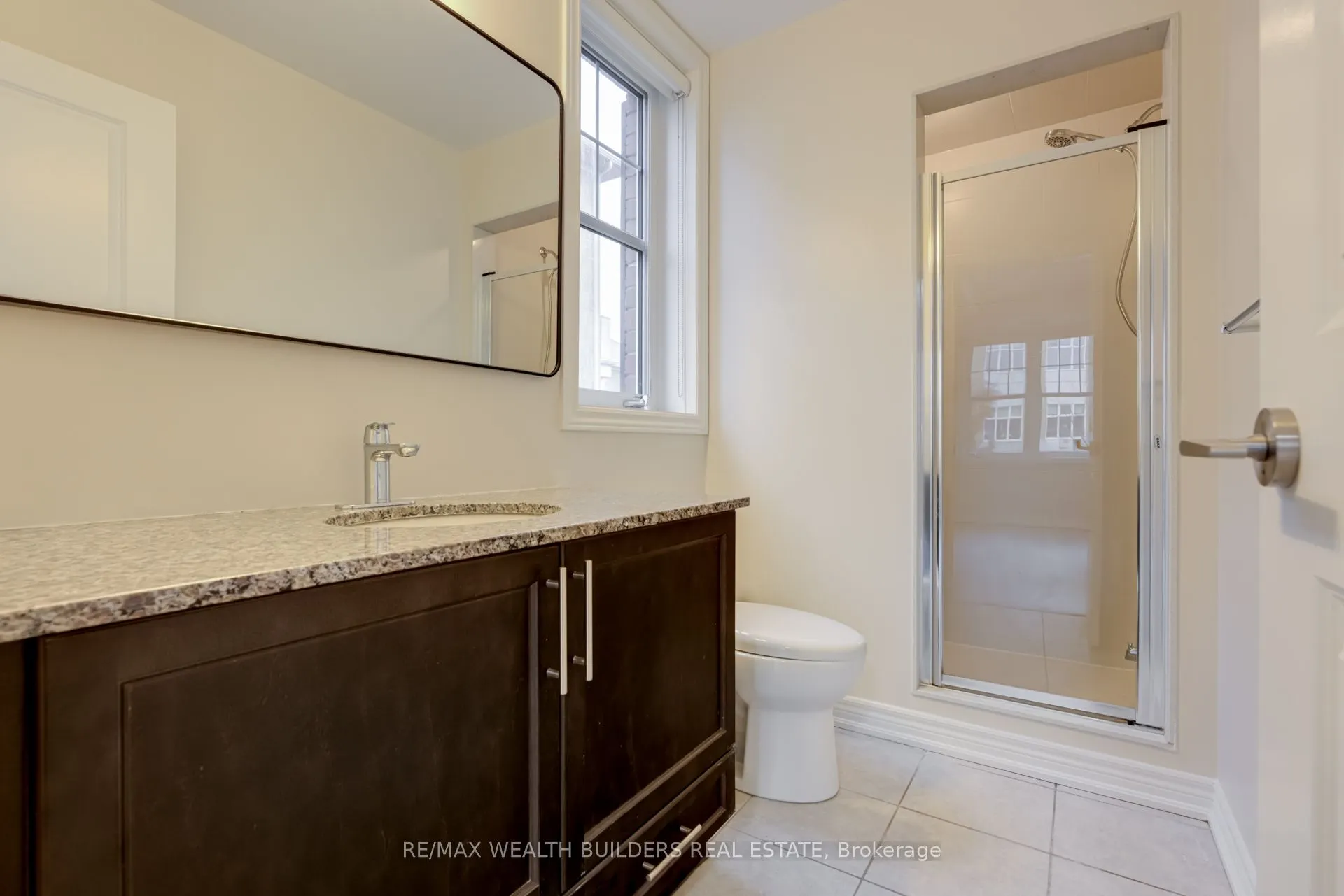 2333 Sawgrass Drive, #202