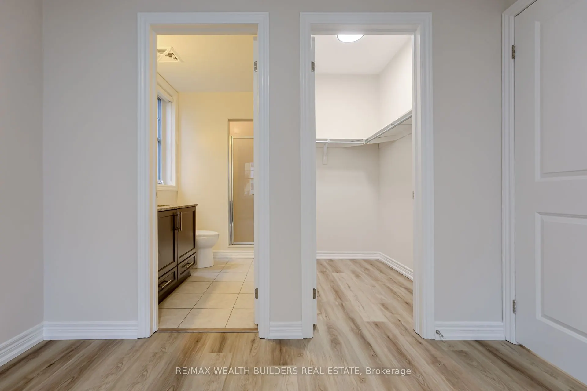2333 Sawgrass Drive, #202