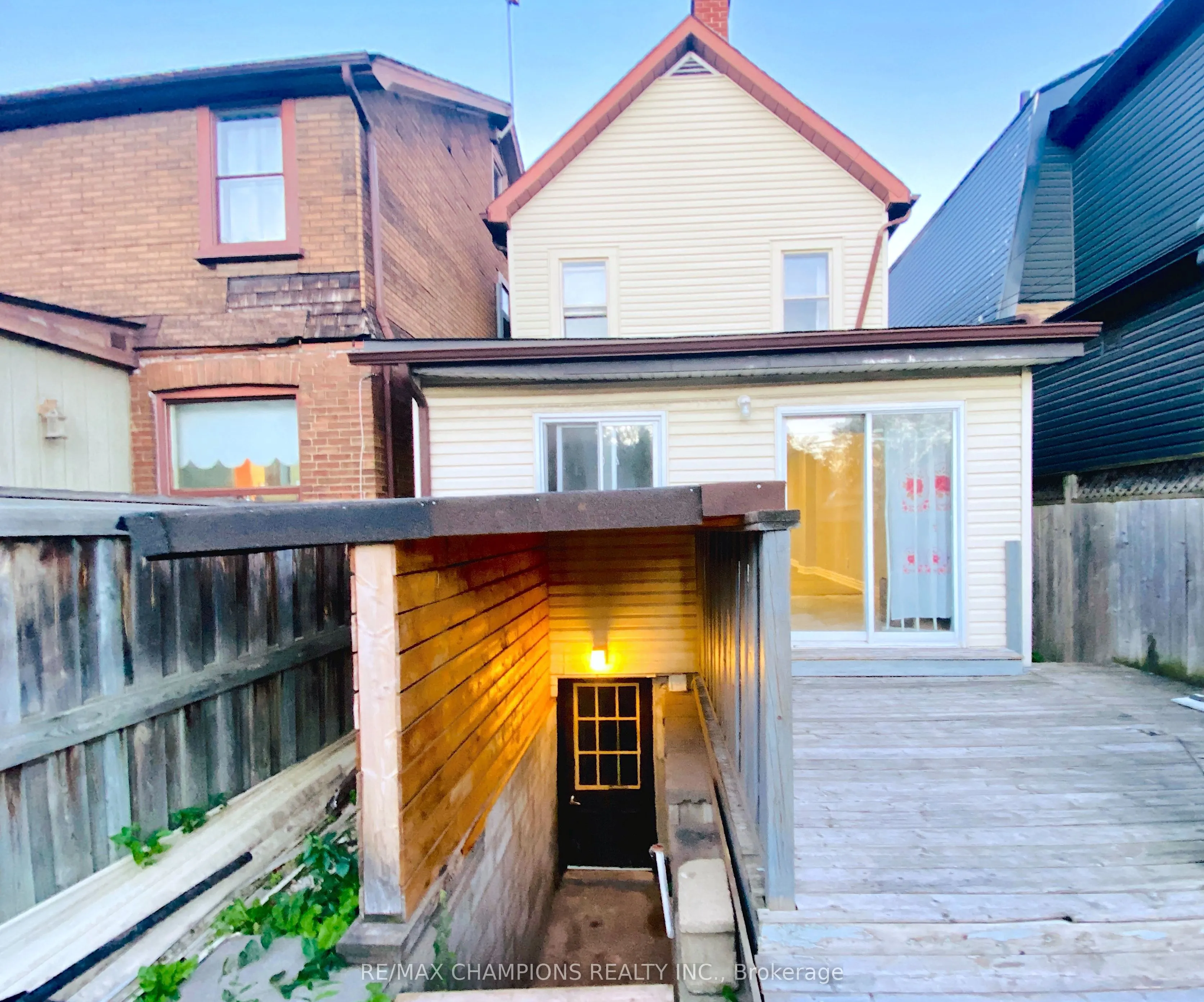 734 Willard Avenue, #Bsmt