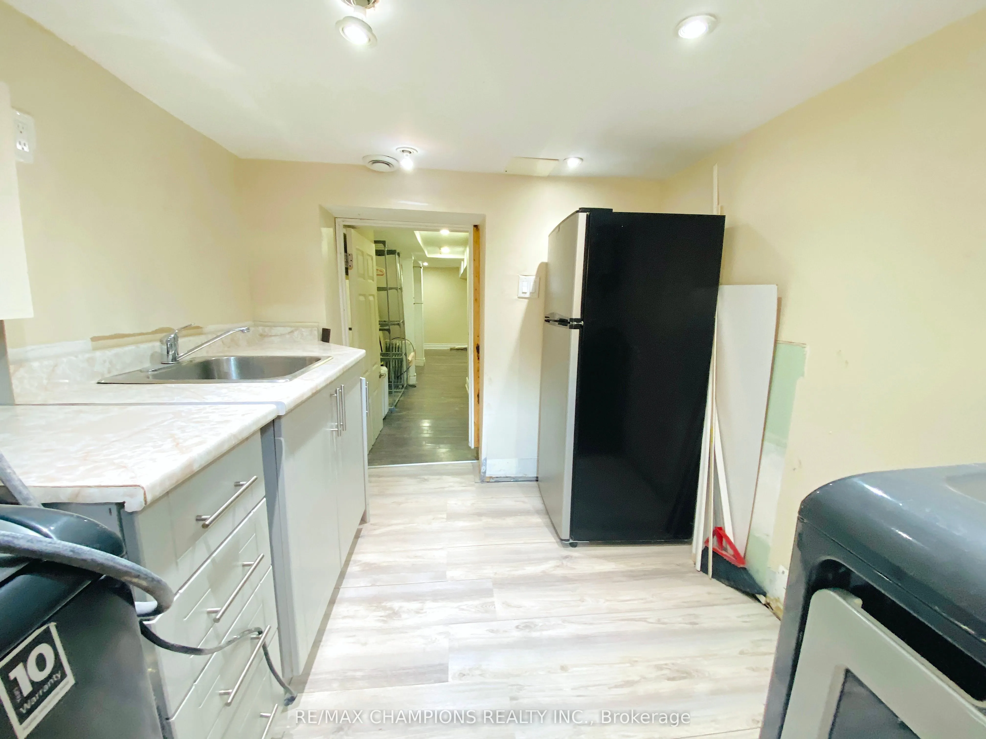 734 Willard Avenue, #Bsmt