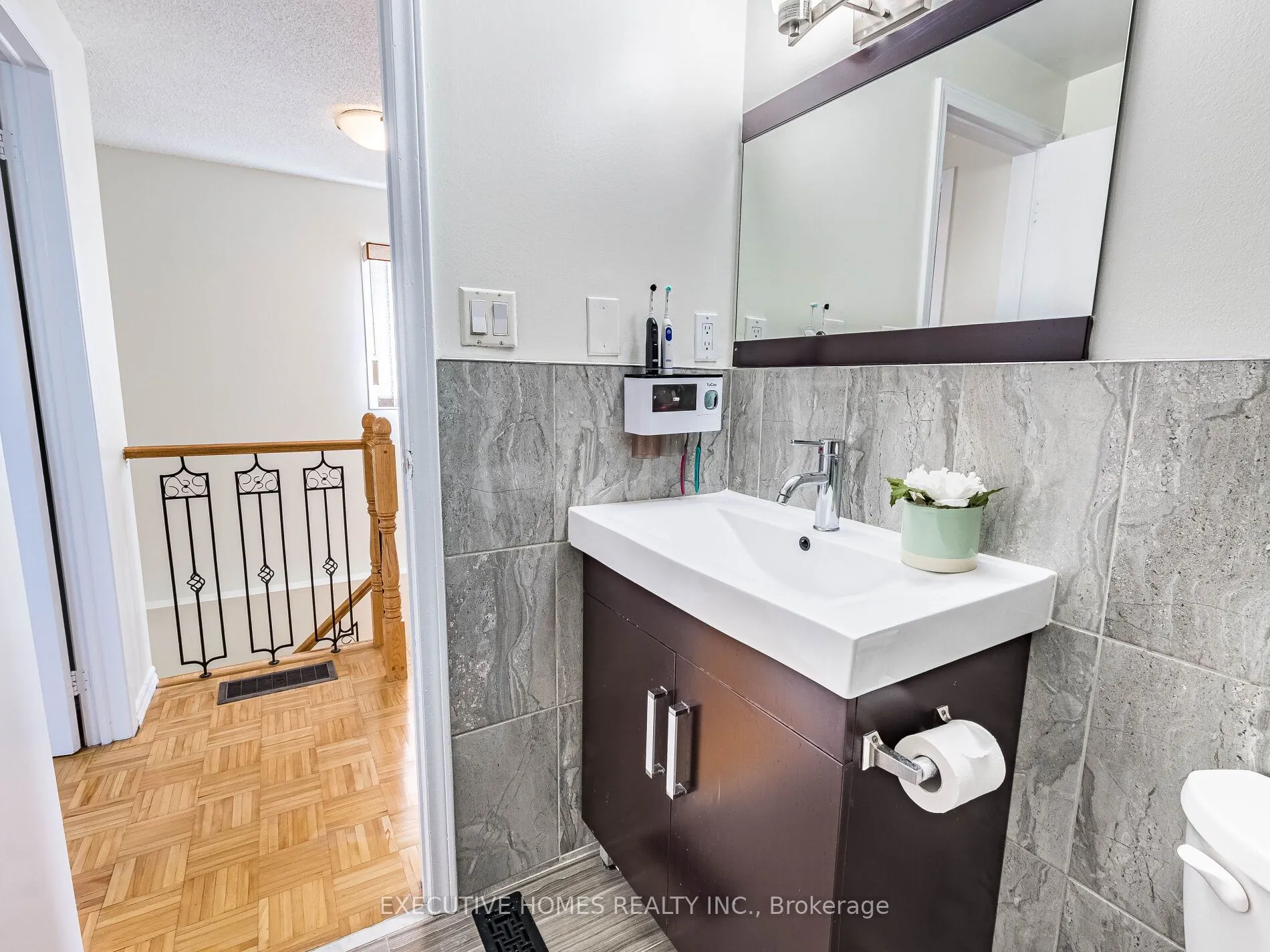 3346 Burdock Place