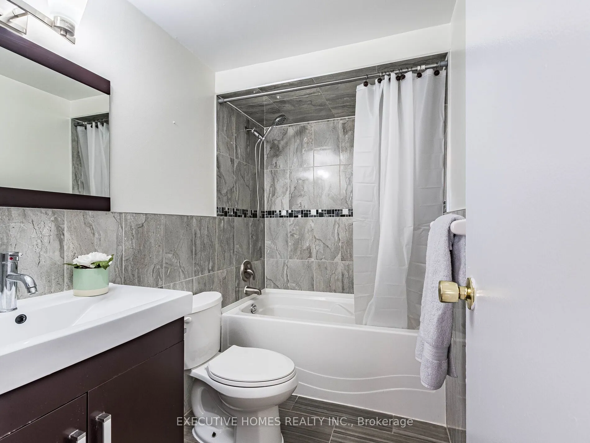3346 Burdock Place