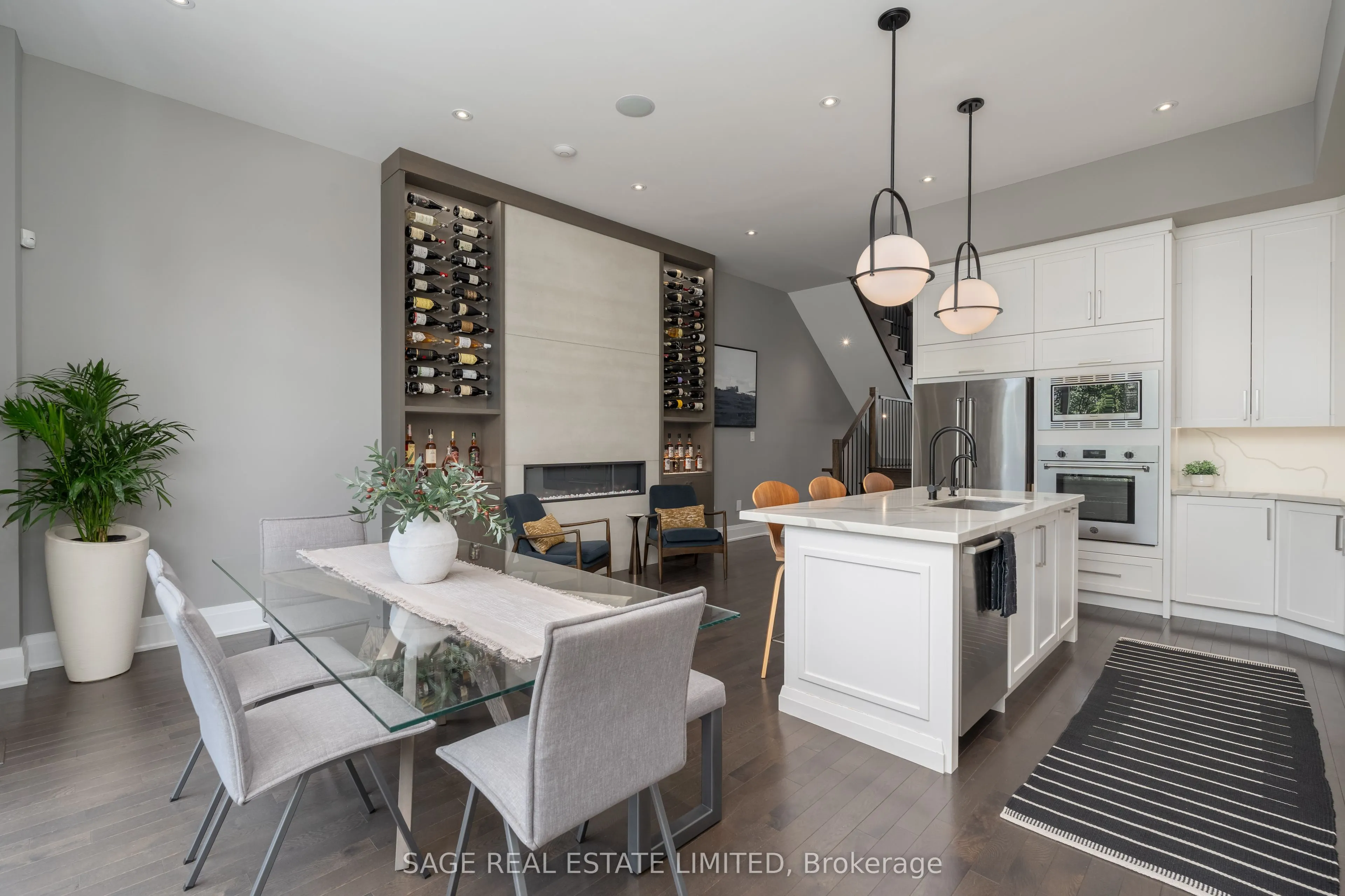 81B Seventeenth Street