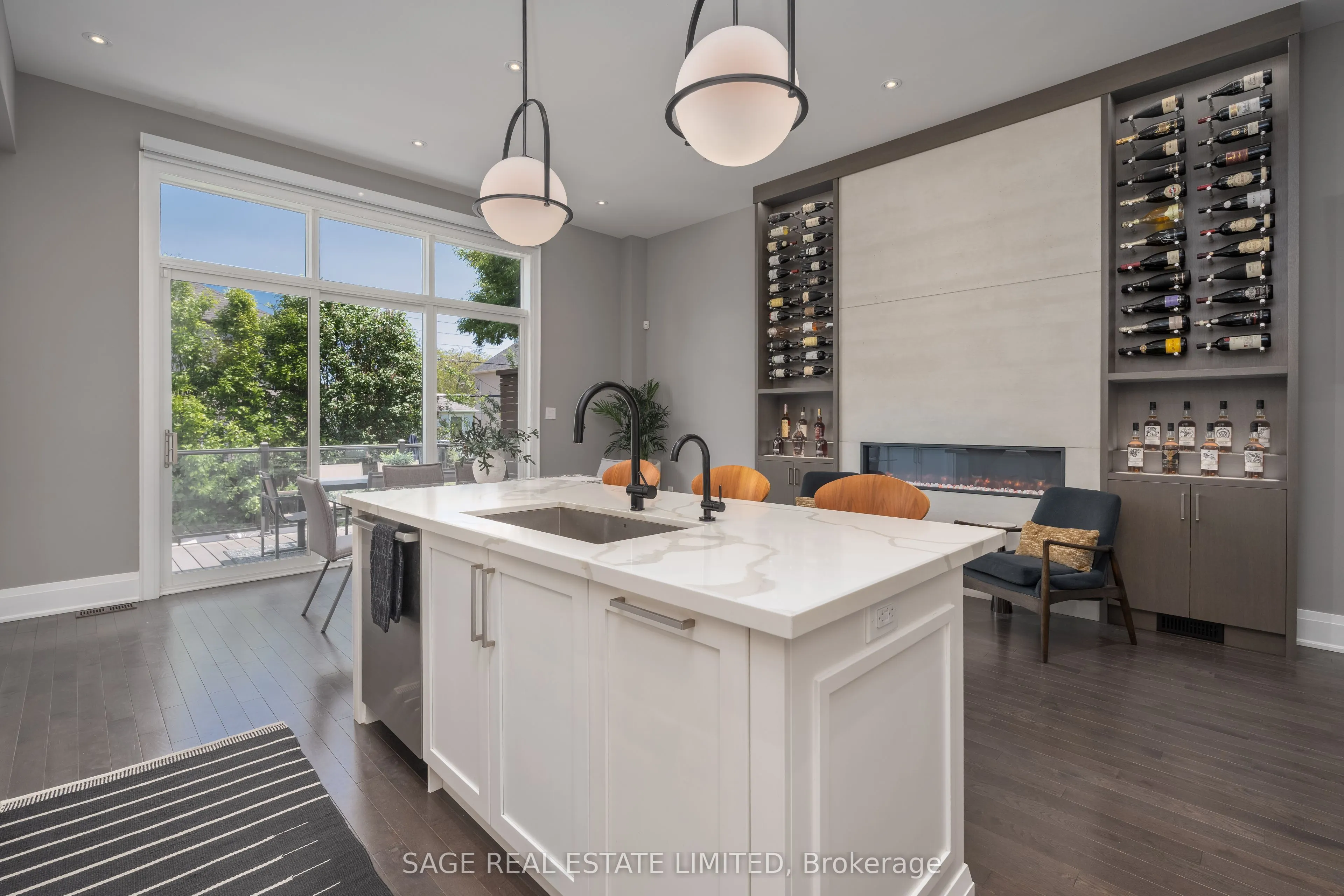 81B Seventeenth Street