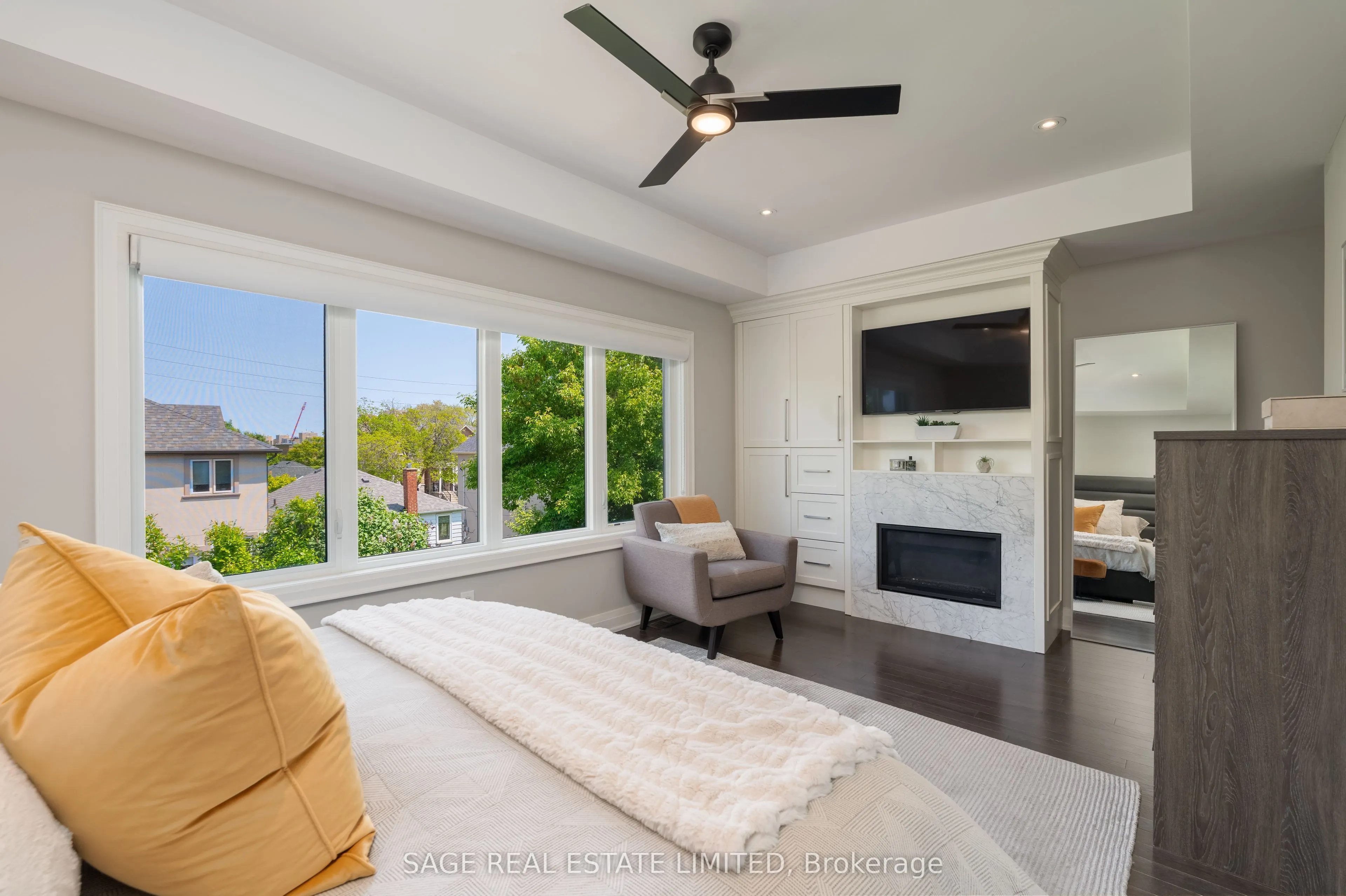81B Seventeenth Street