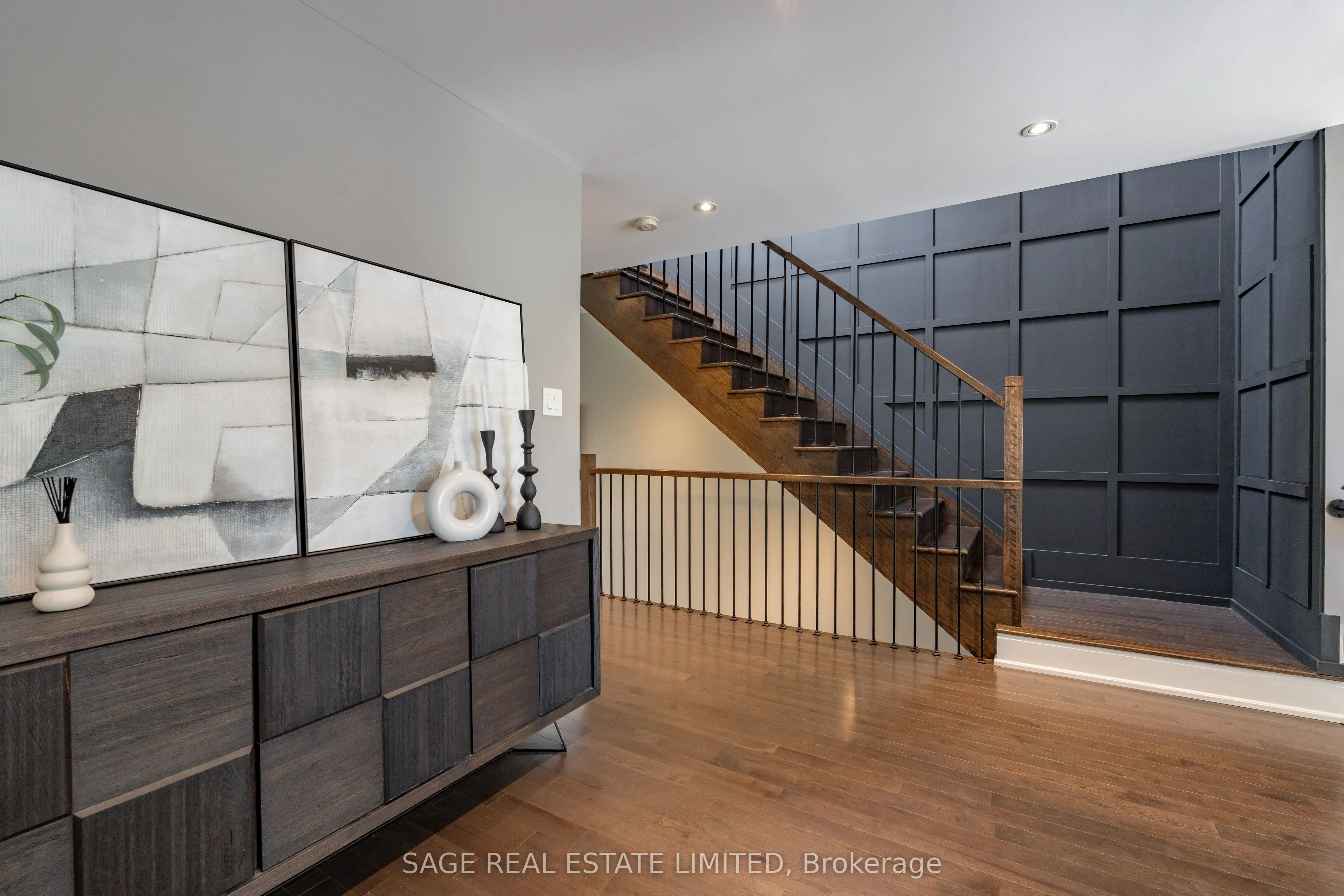 81B Seventeenth Street
