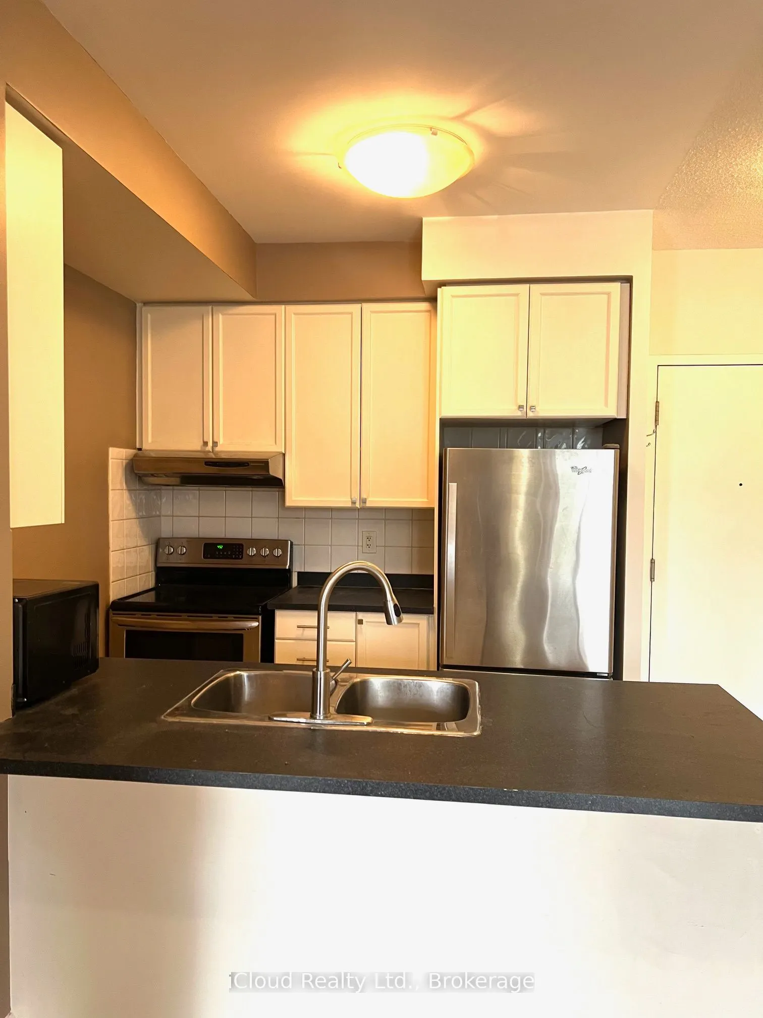 3888 Duke of York Boulevard, #236