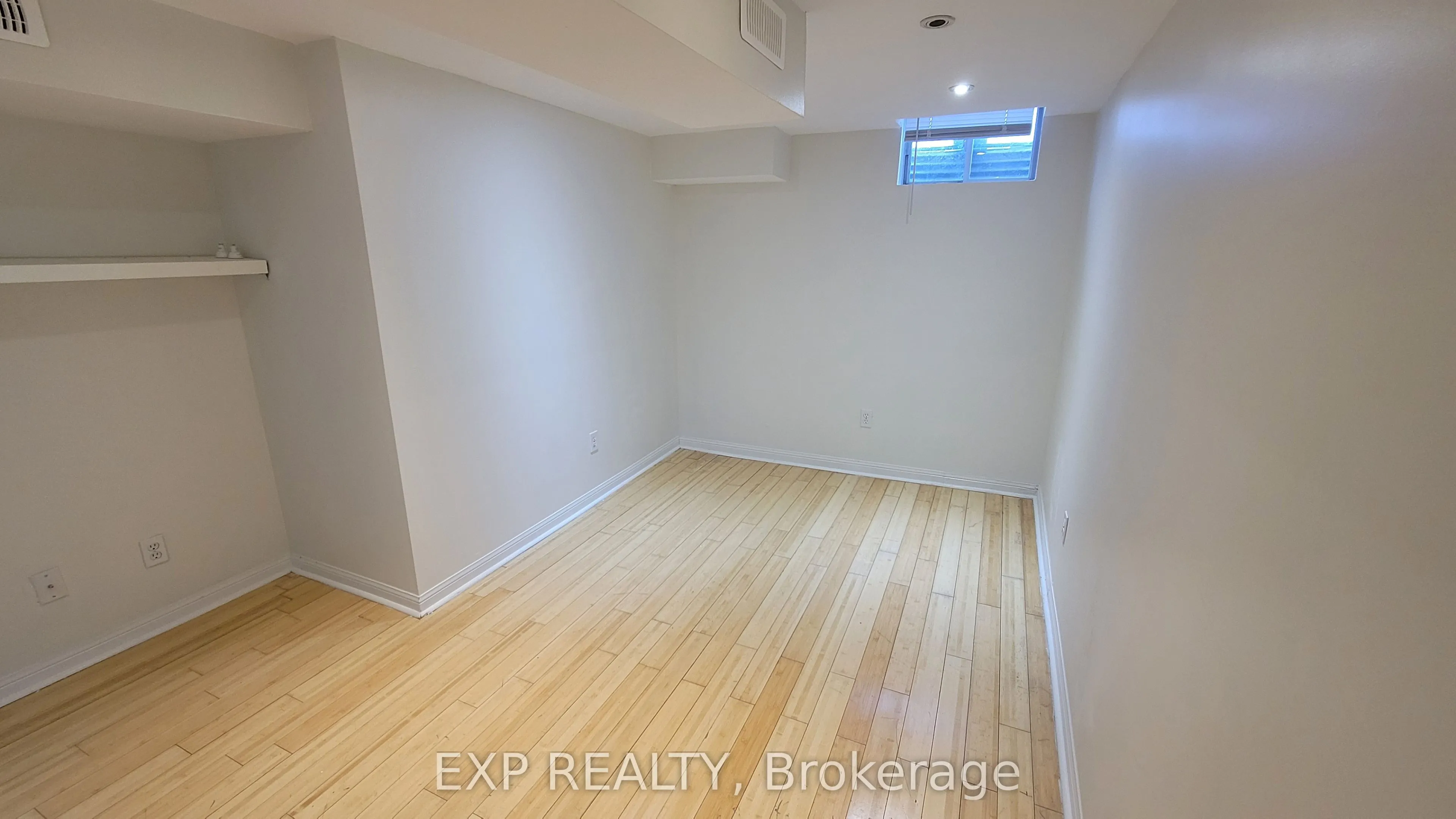 3298 Cambourne Crescent #Bsmt