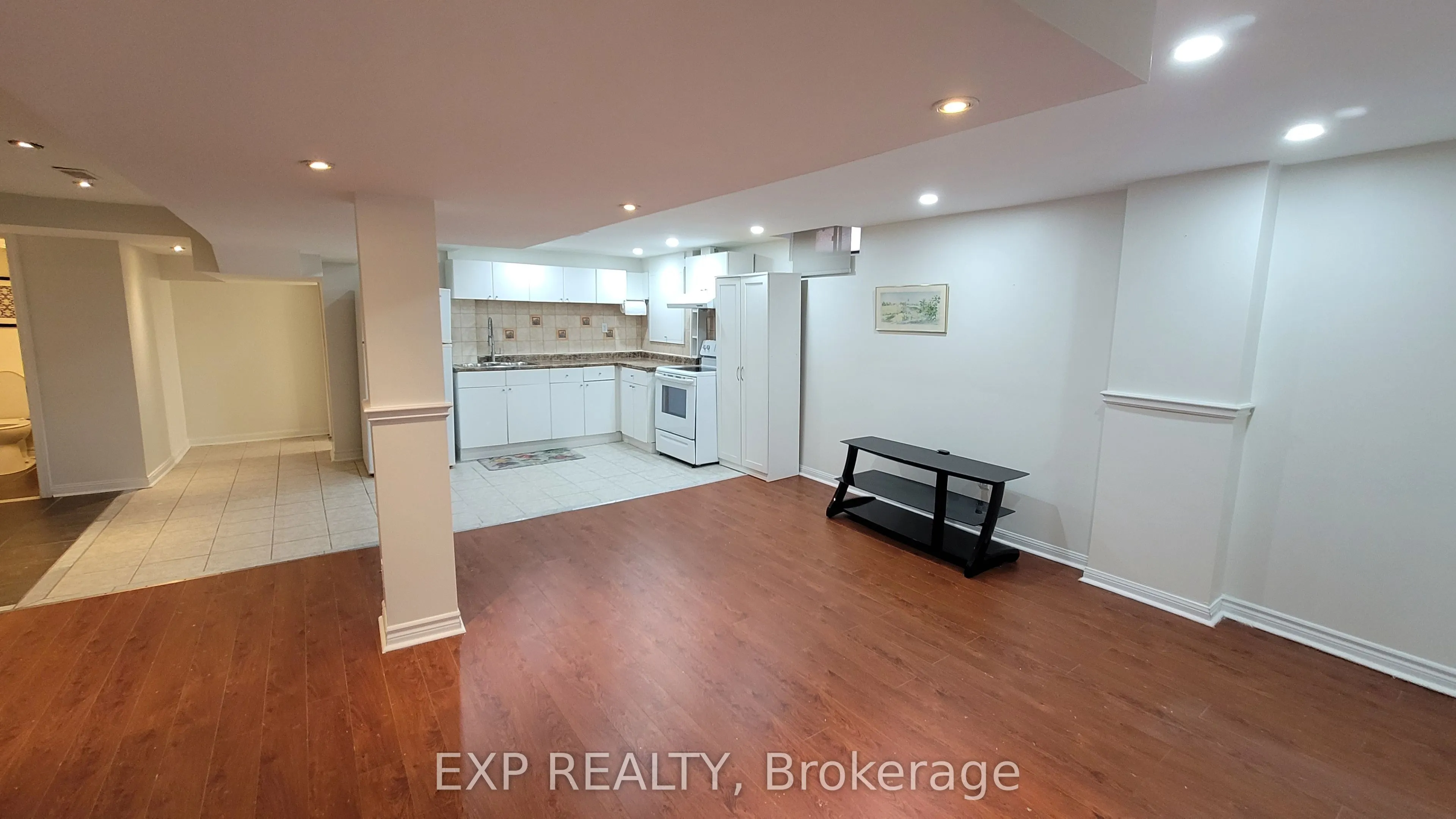 3298 Cambourne Crescent #Bsmt