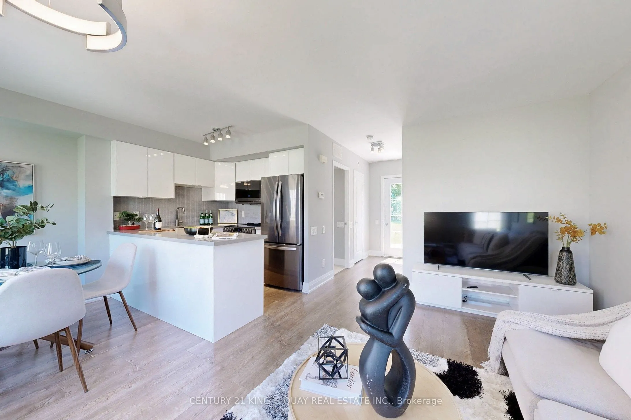 9 Windermere Avenue, #T93
