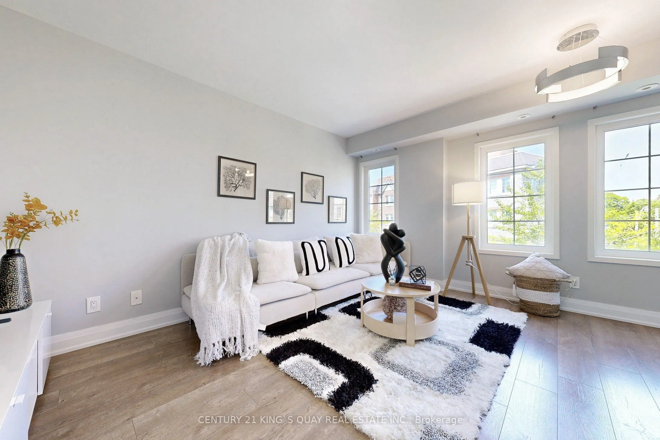 9 Windermere Avenue, #T93