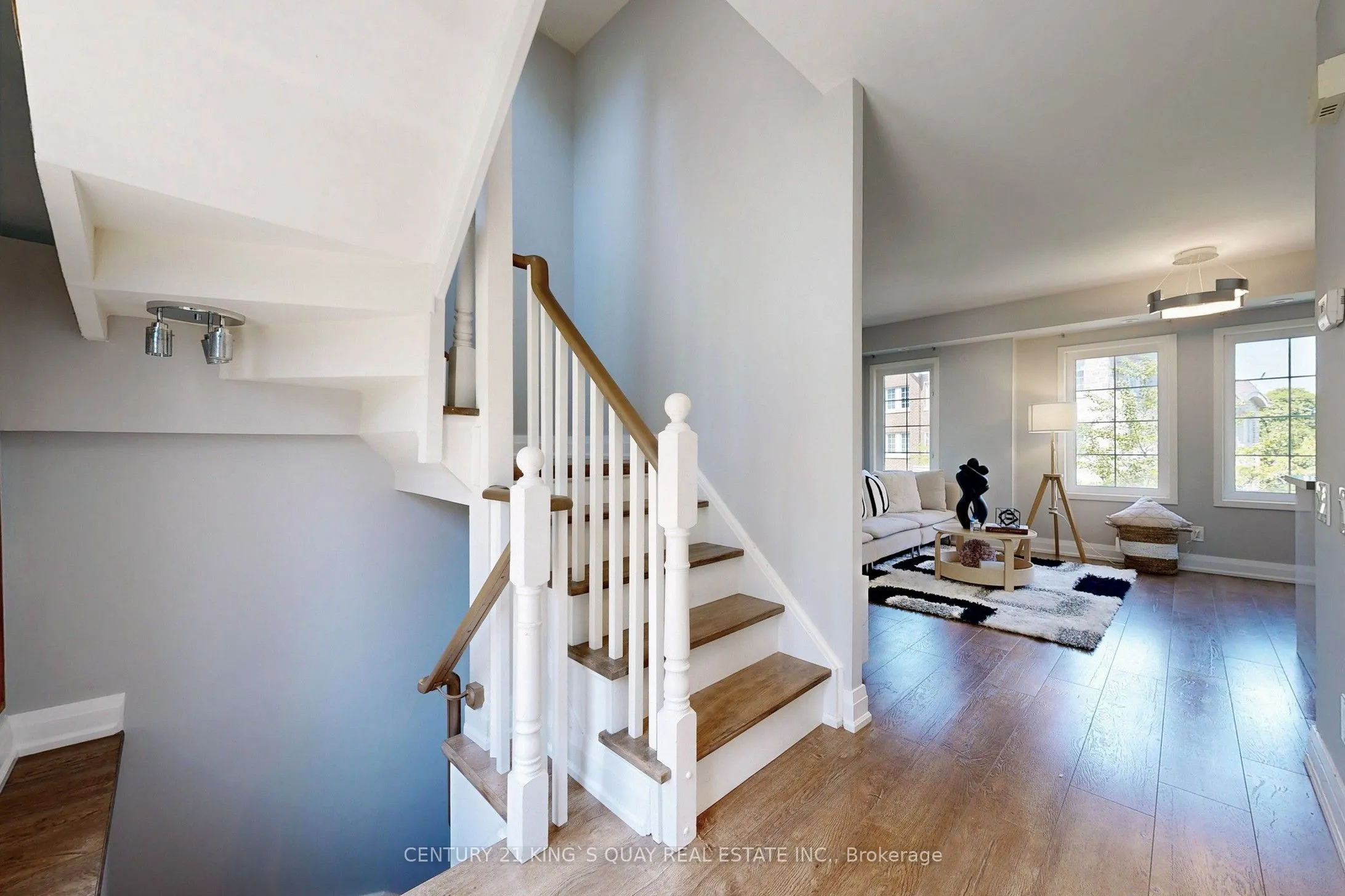 9 Windermere Avenue, #T93