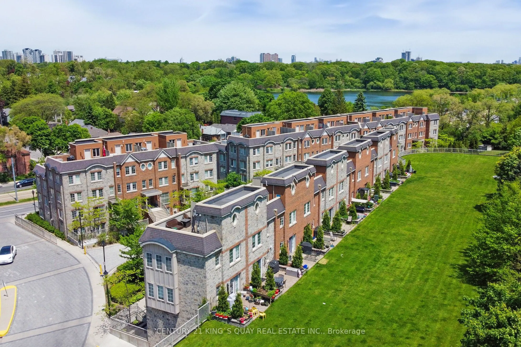 9 Windermere Avenue, #T93