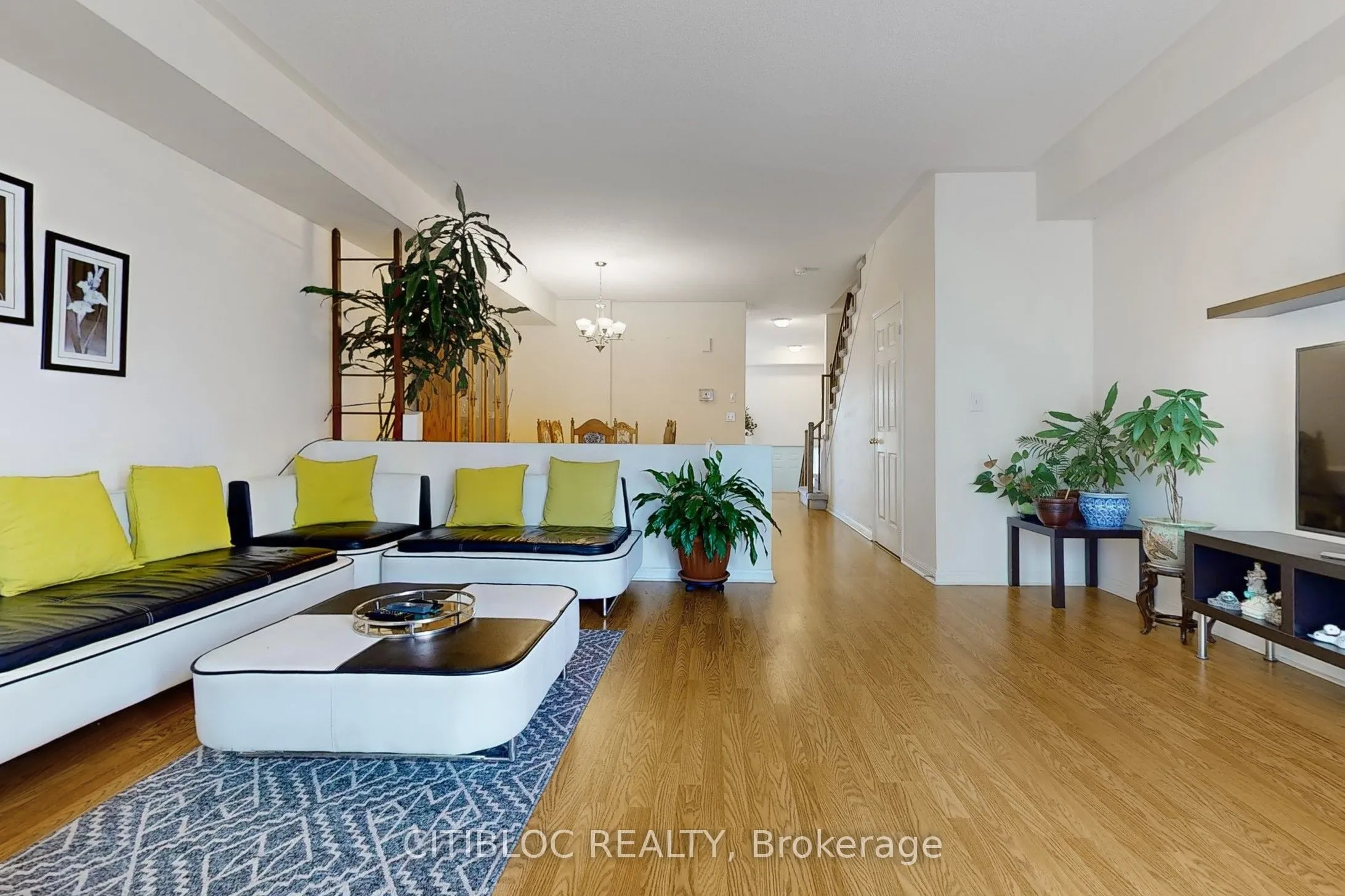 3029 Finch Avenue W #13