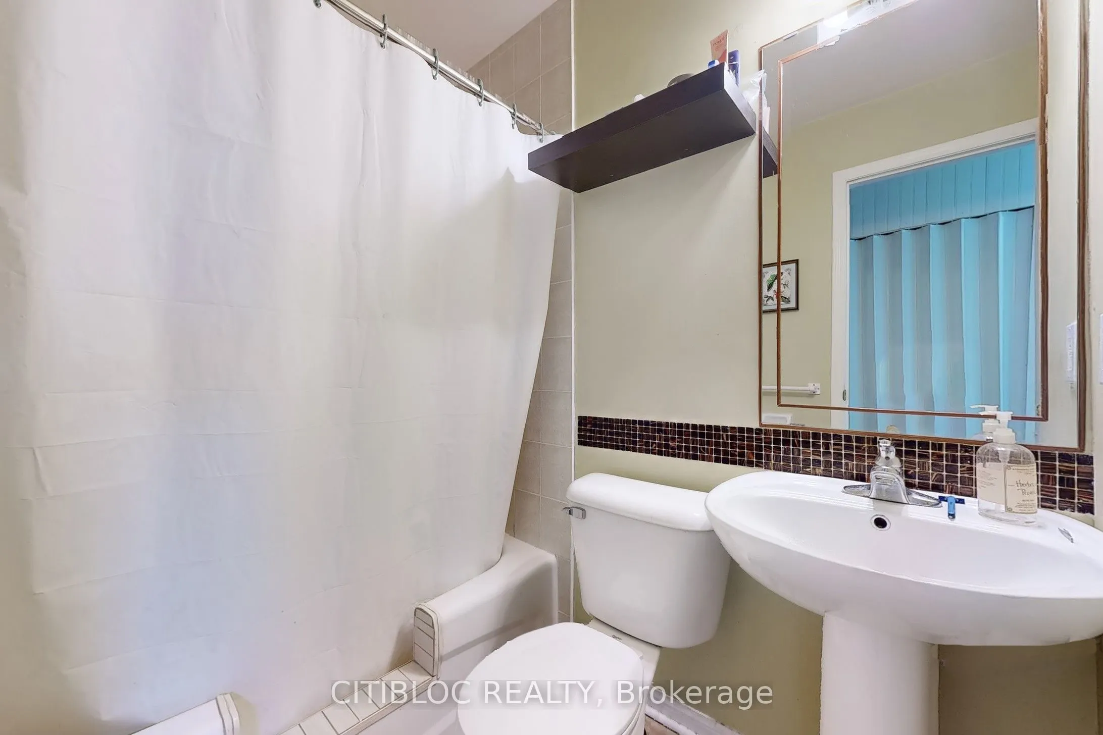 3029 Finch Avenue W #13
