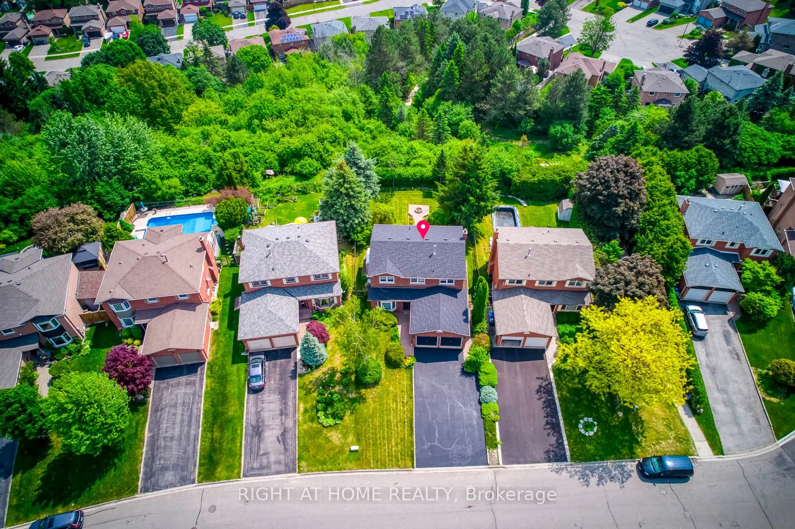 70 De Rose Avenue