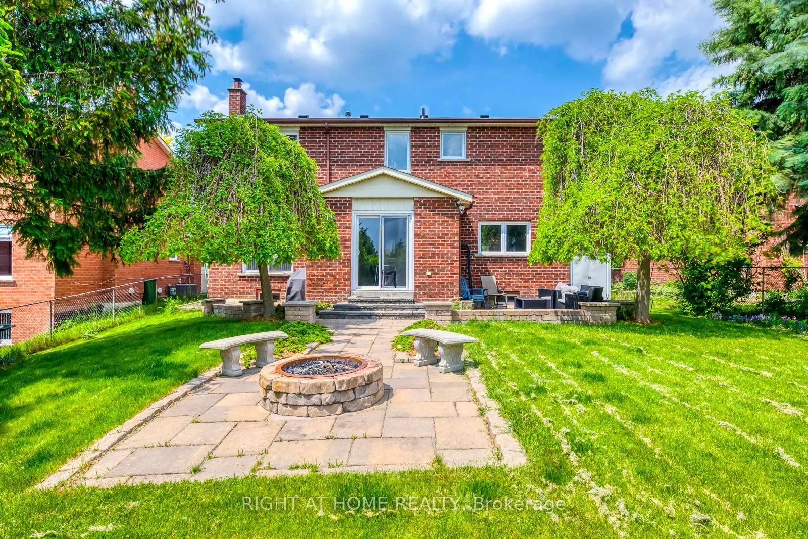 70 De Rose Avenue