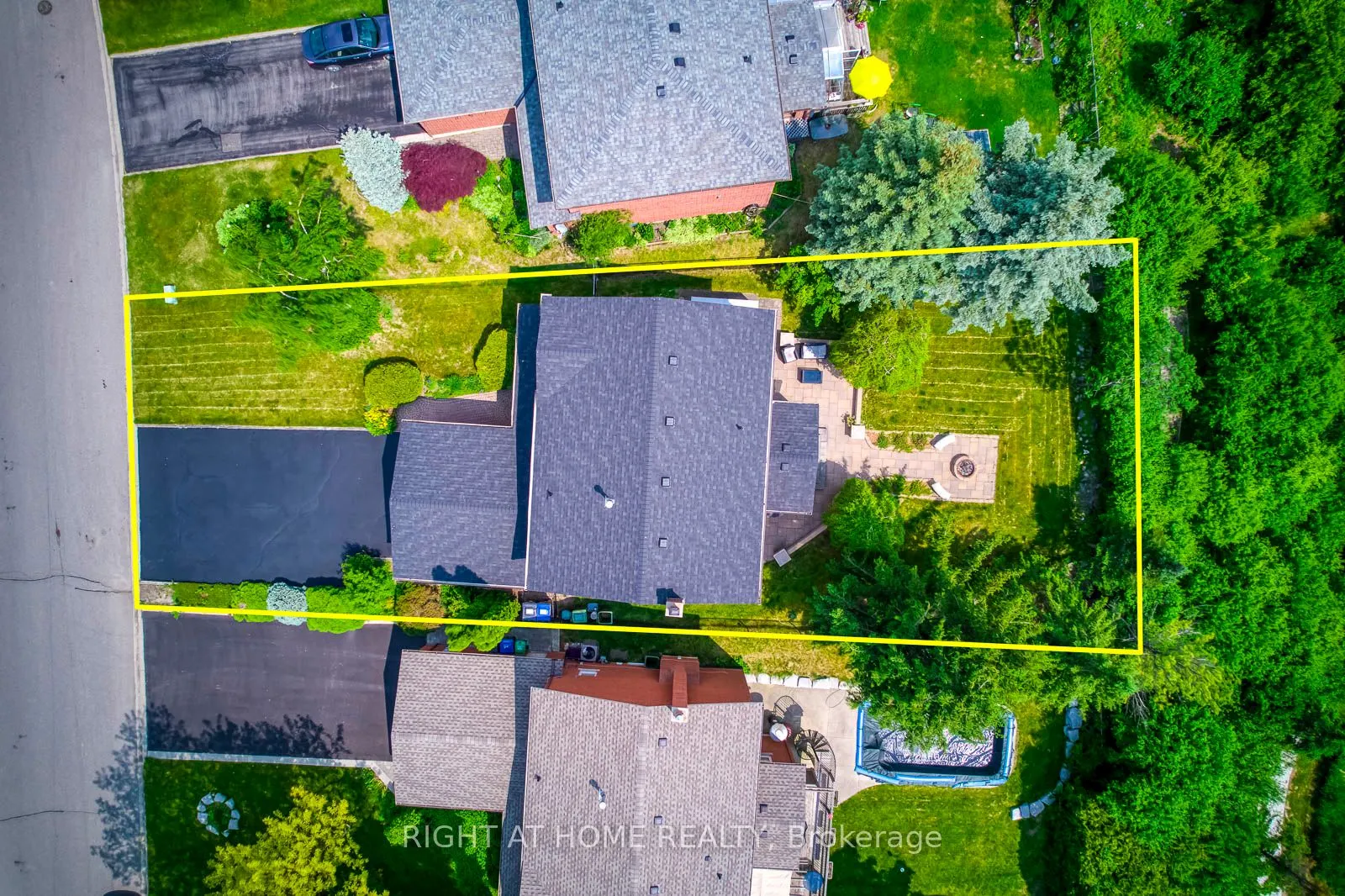 70 De Rose Avenue