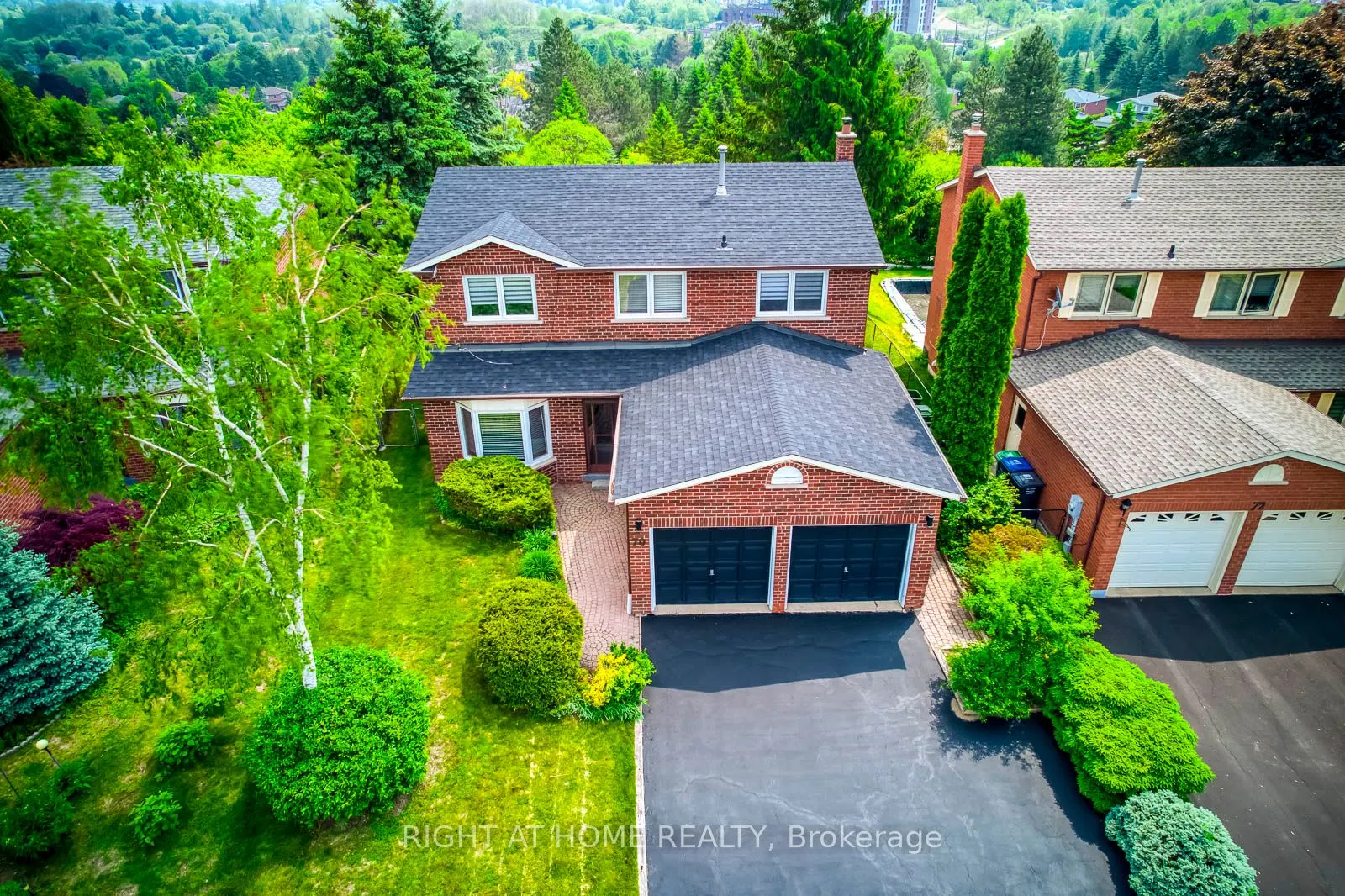 70 De Rose Avenue