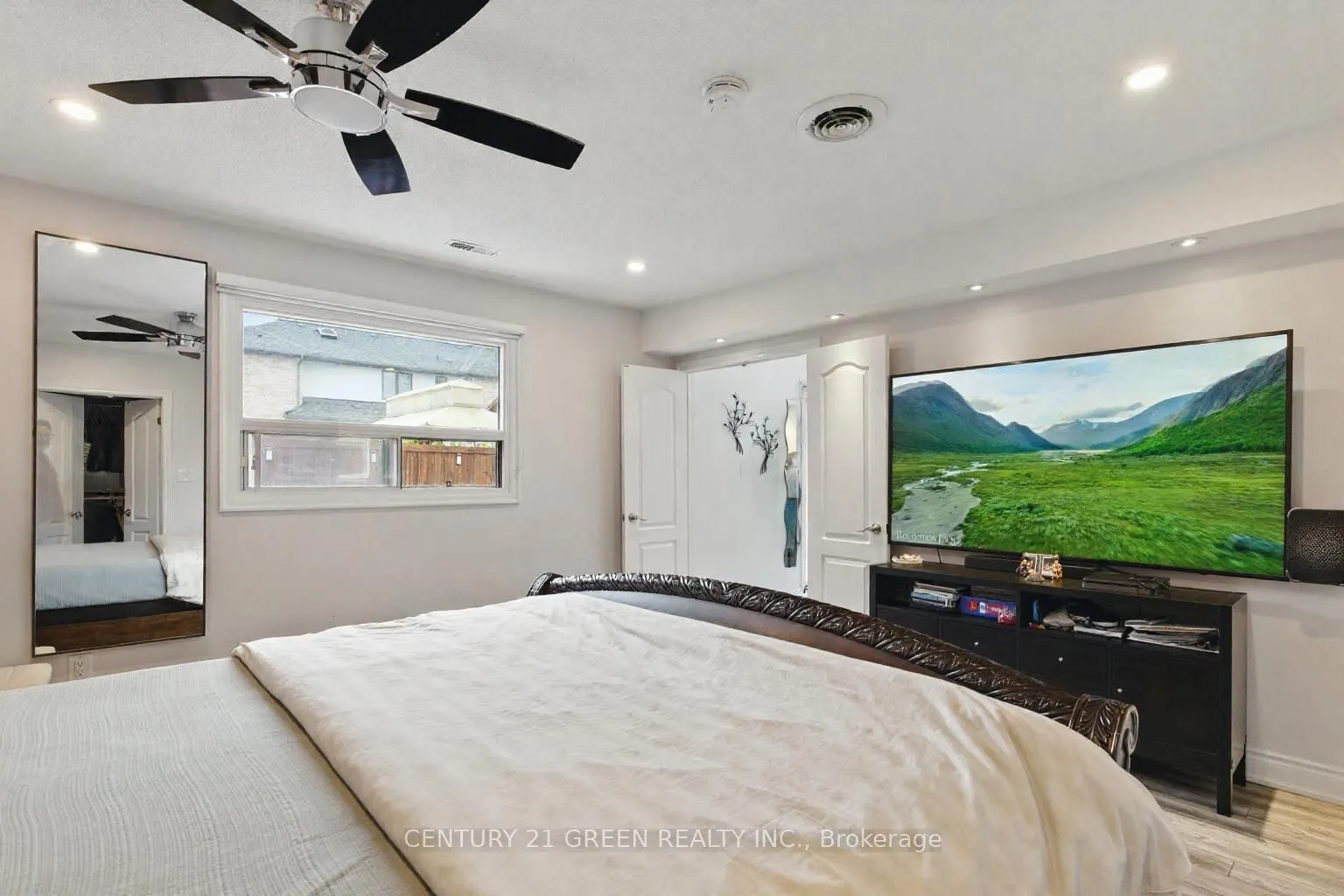 7649 Redstone Road