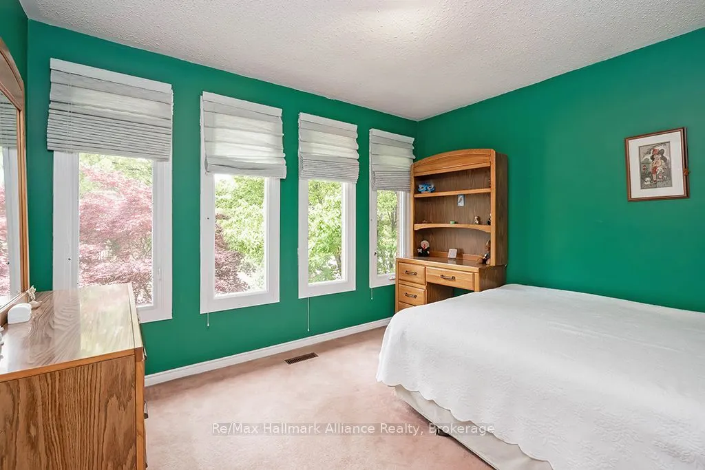 1151 Manor Road