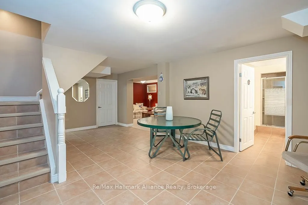 1151 Manor Road