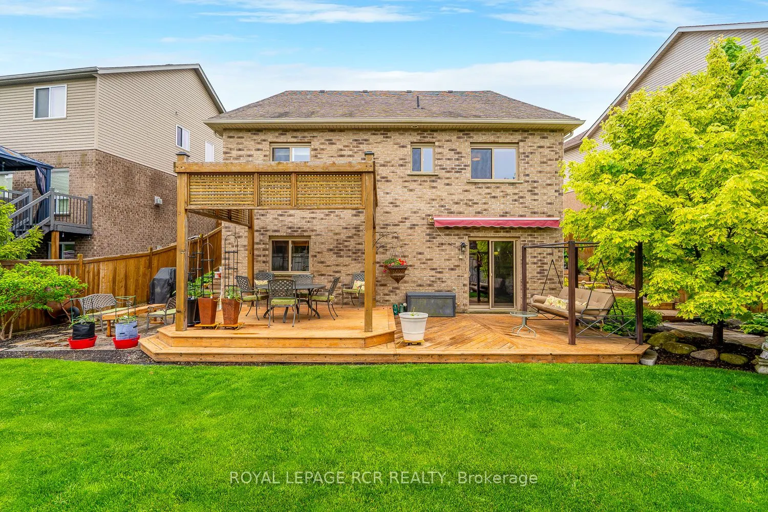 39 Dinnick Crescent