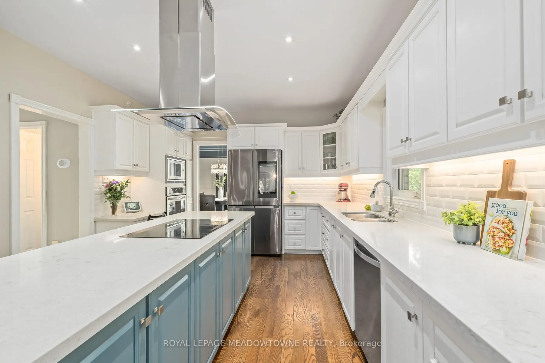 3 Thomas Court